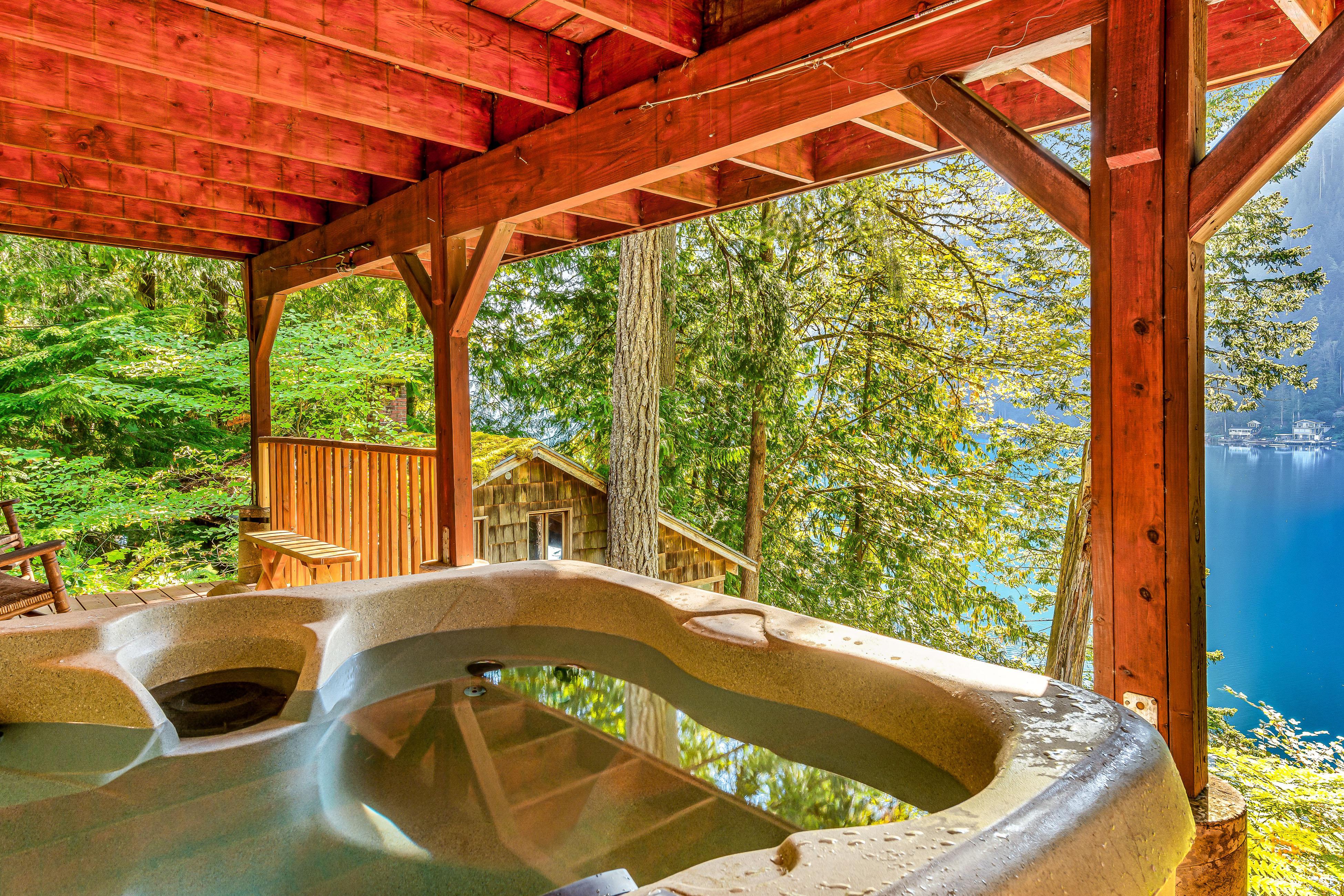 Eagle's Nest on Lake Sutherland 2