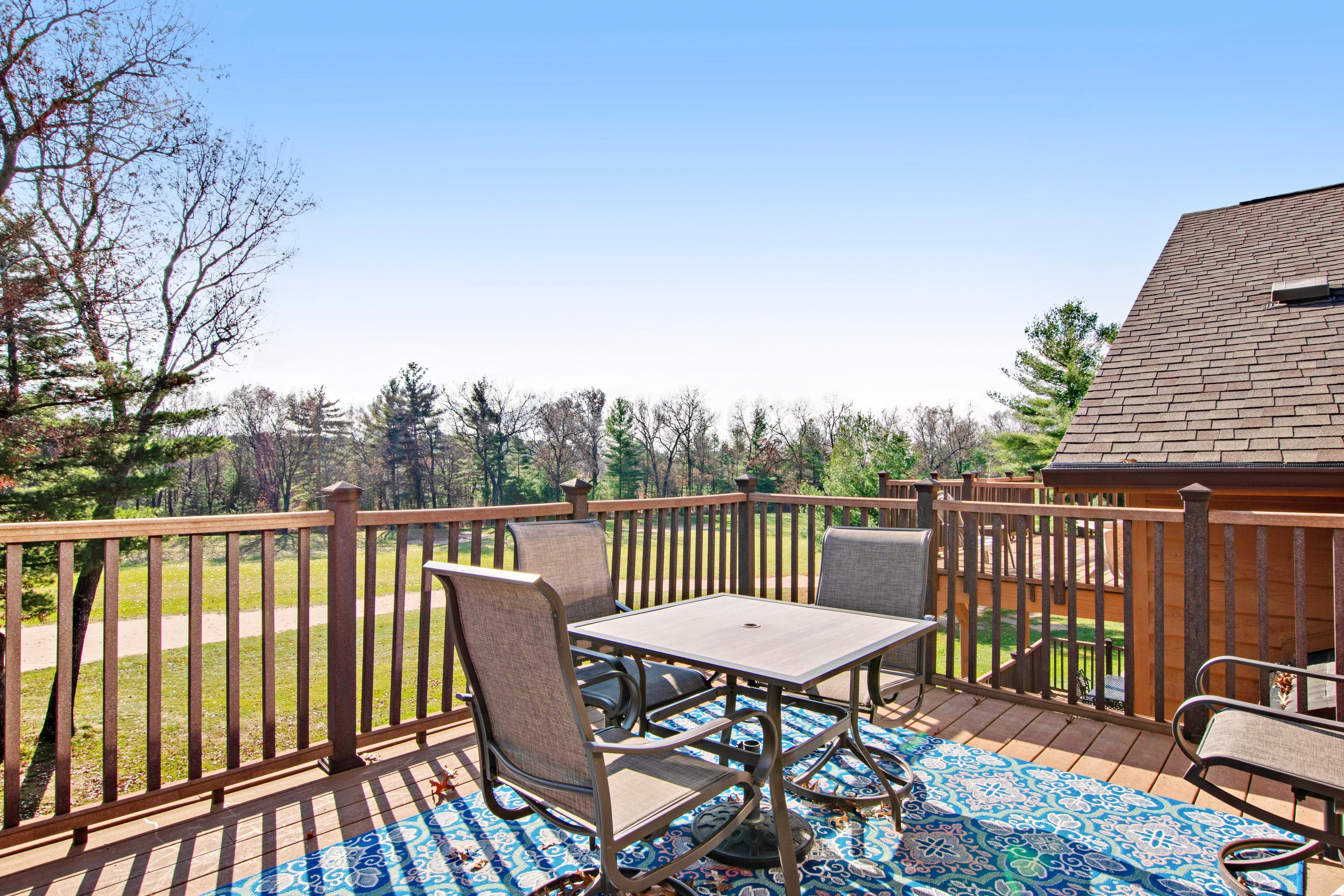 Sunset Condominiums - Castle Rock Retreat 2