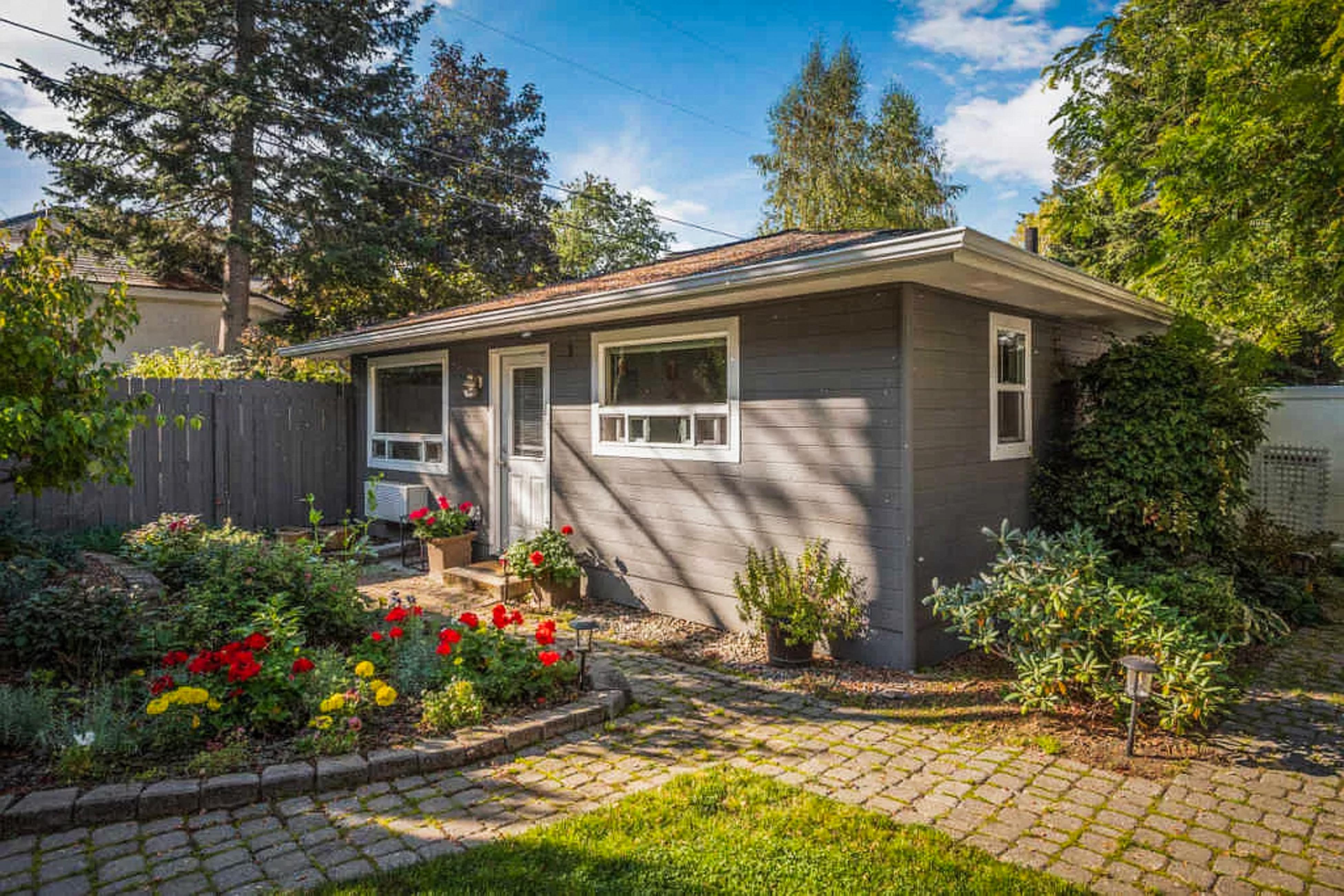 Sanders Beach Retreat | Photo 2