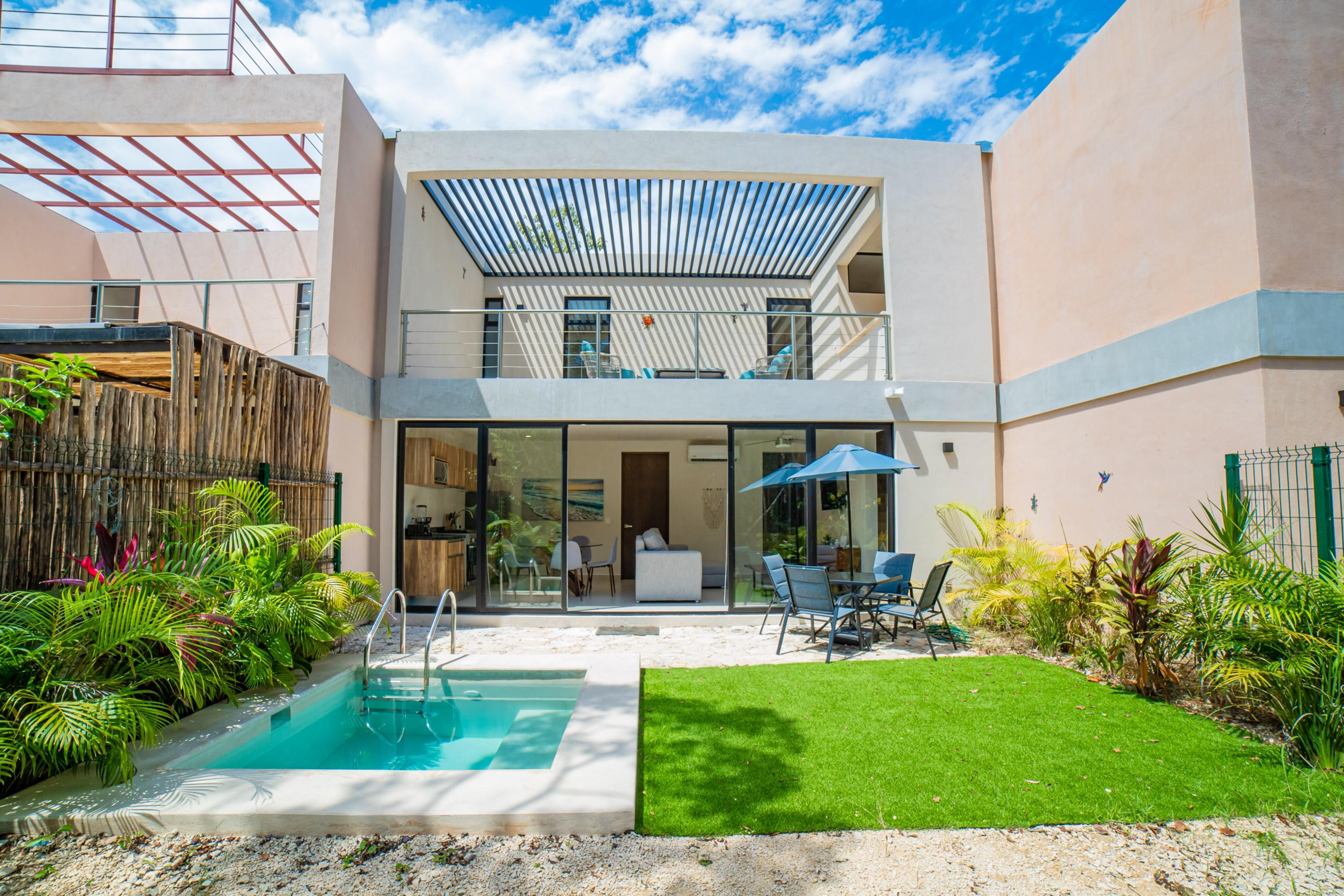 TAO Edena 69 | Long-Term Friendly 2