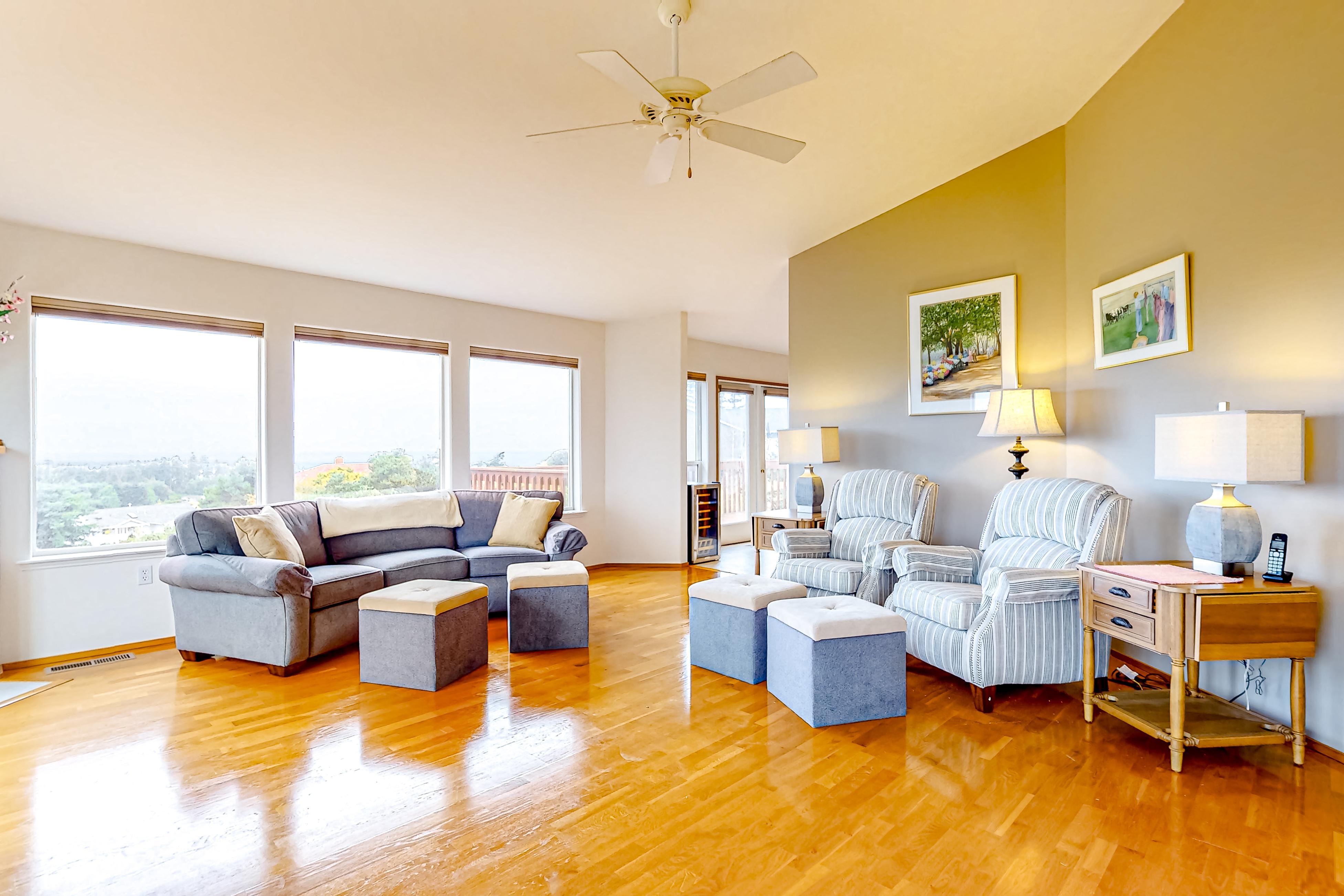 La Cana Street Leisure - Main Home & In-Law suite 6