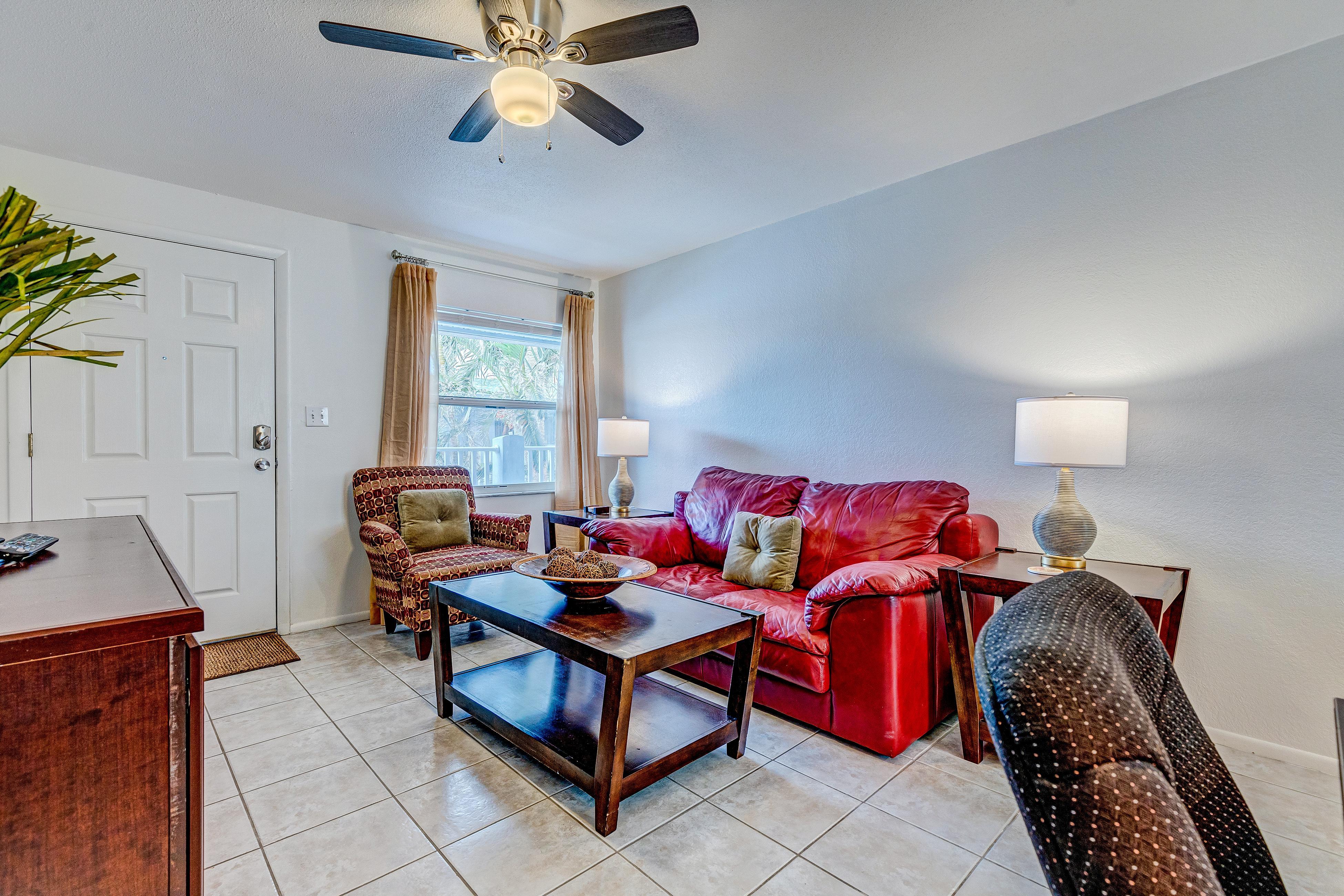 The Beach Awaits -30-day rental 4