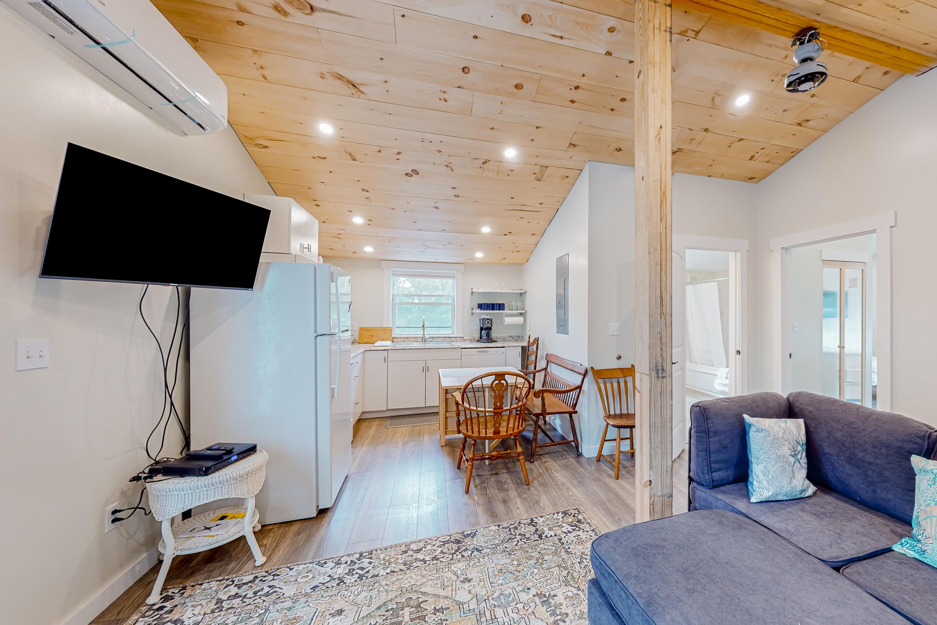 Shorelands, Unit 44-3 4