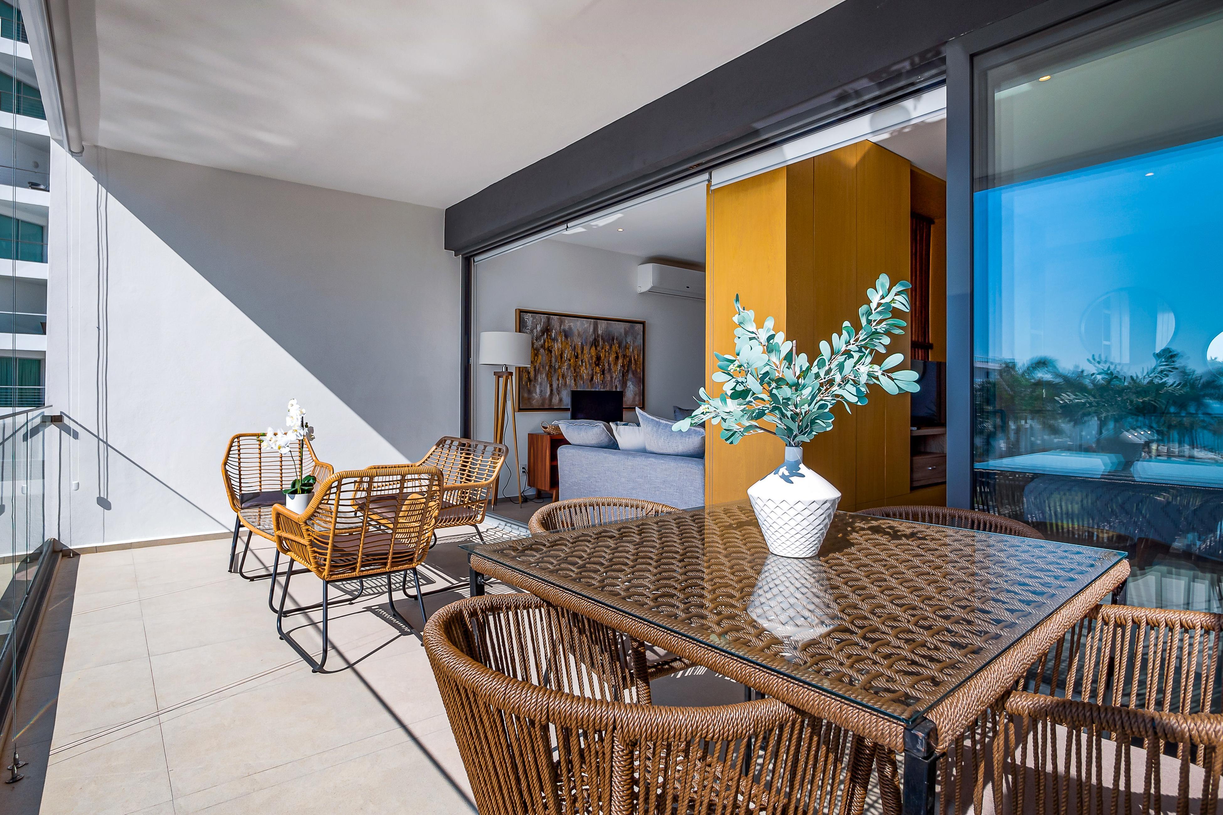 Aria Ocean Condo, # 403 T3 3