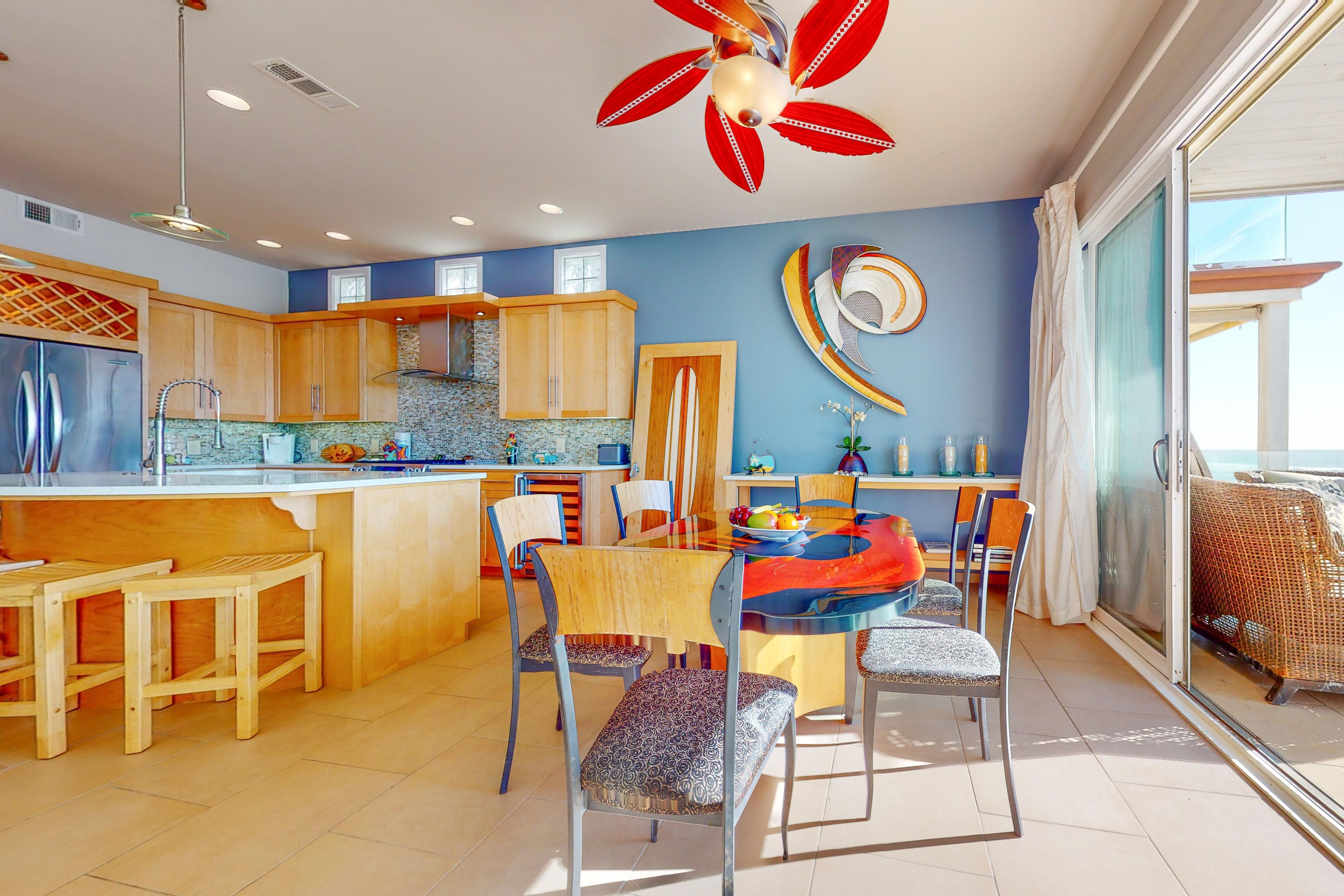 Pacific Overlook - Unit B | Photo 3