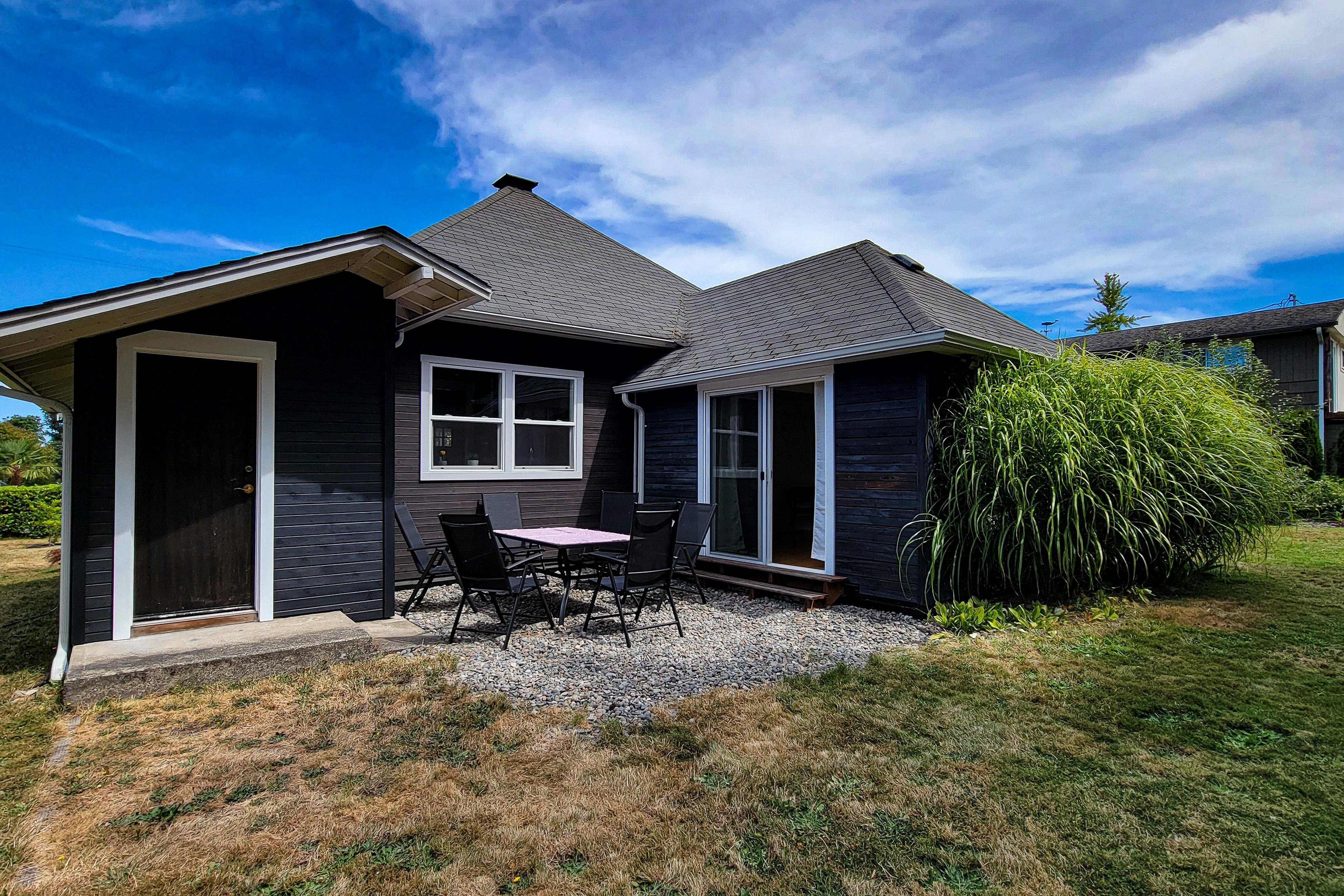 Relaxing in Renton 2