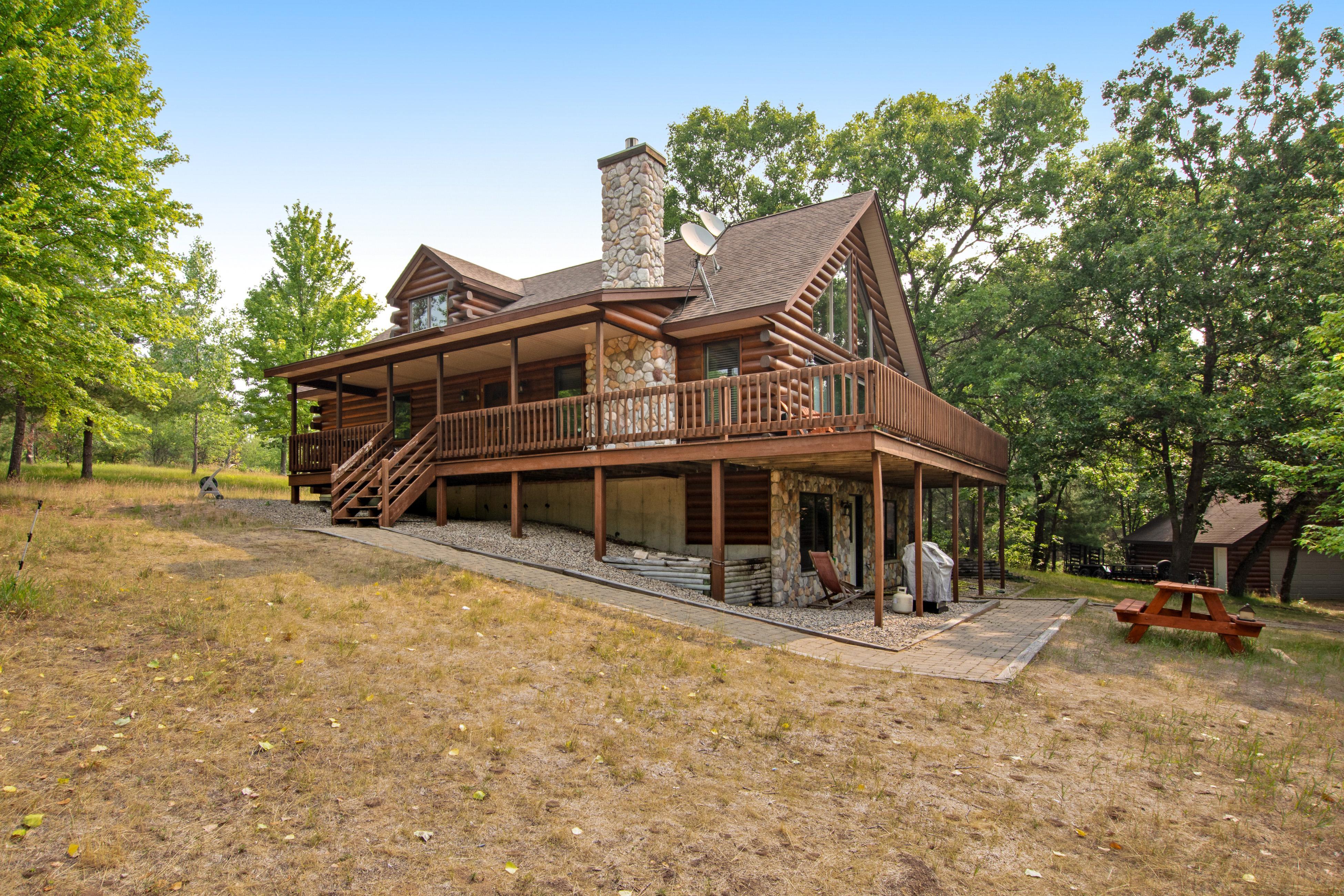Happy Trails Cabin