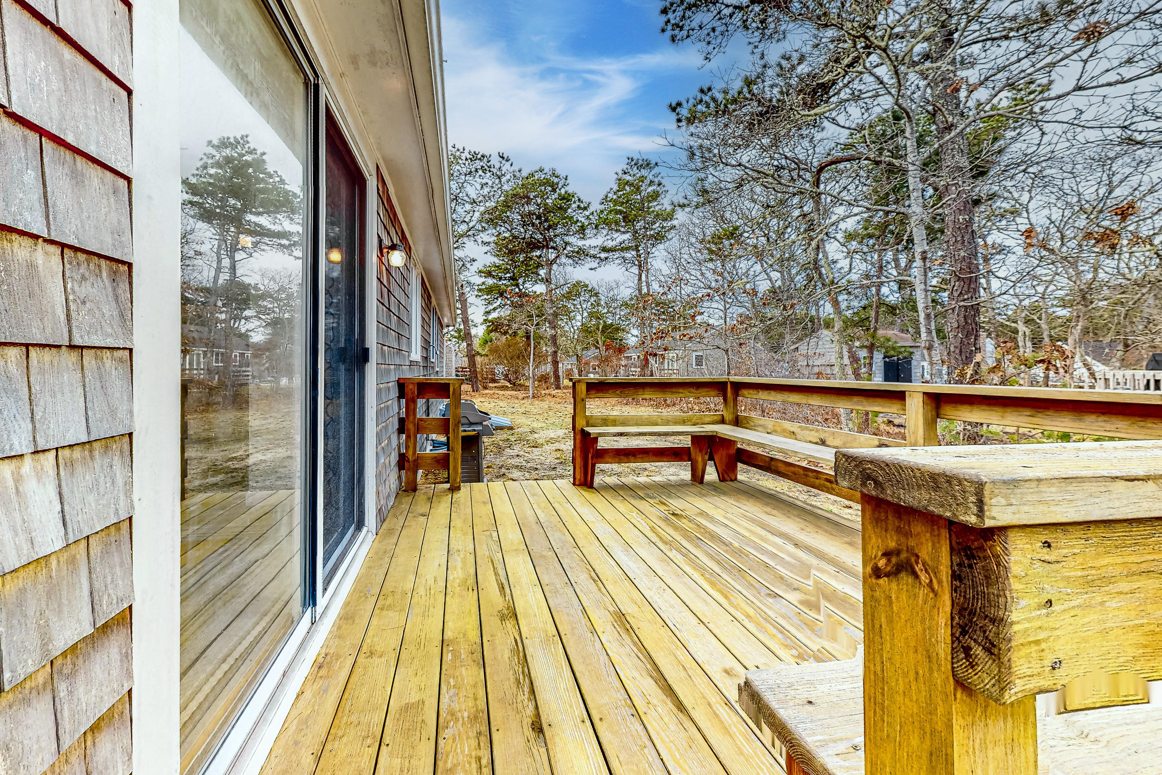 Corner Cottage | Photo 3