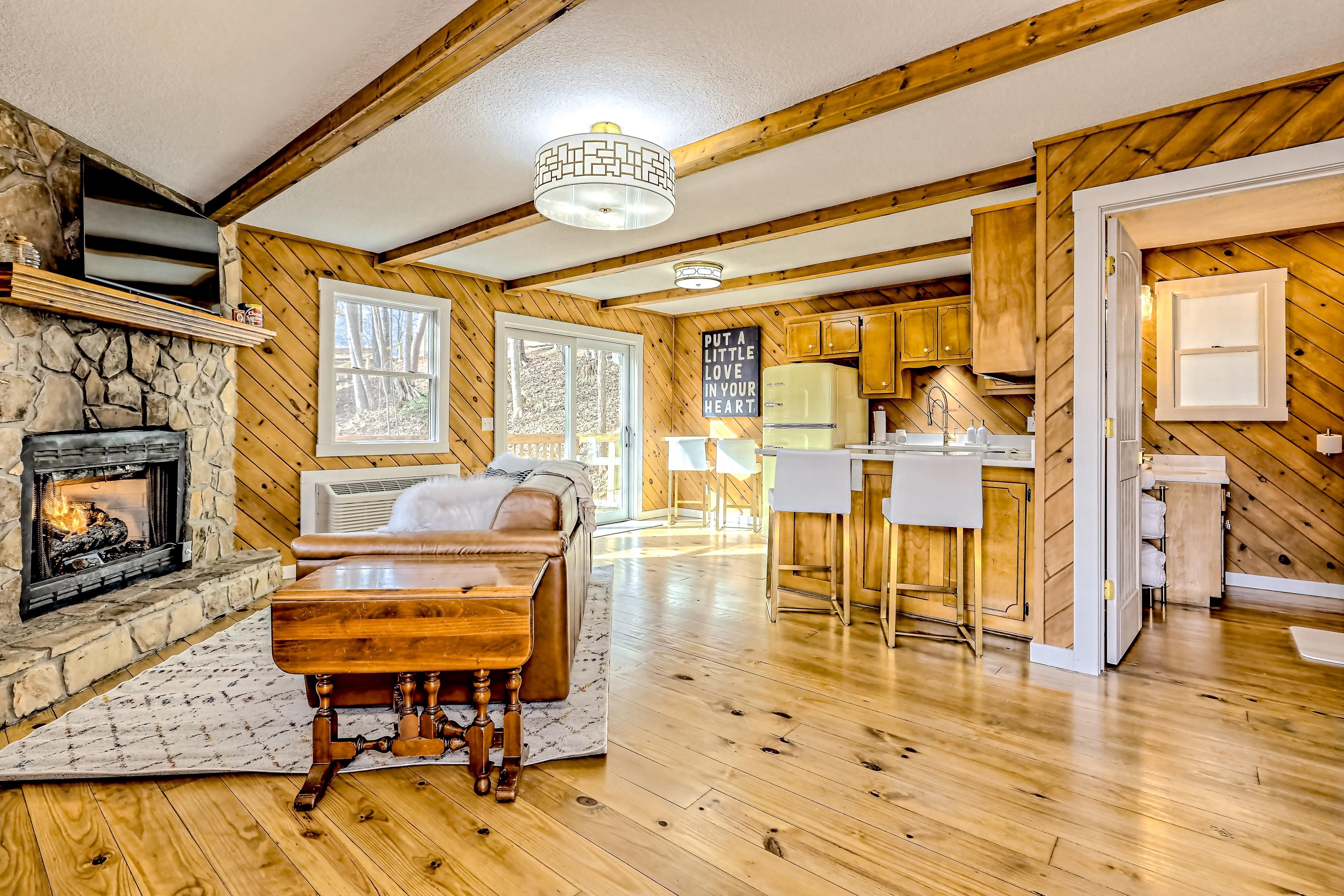 The Retro at the Rise Retreat 4