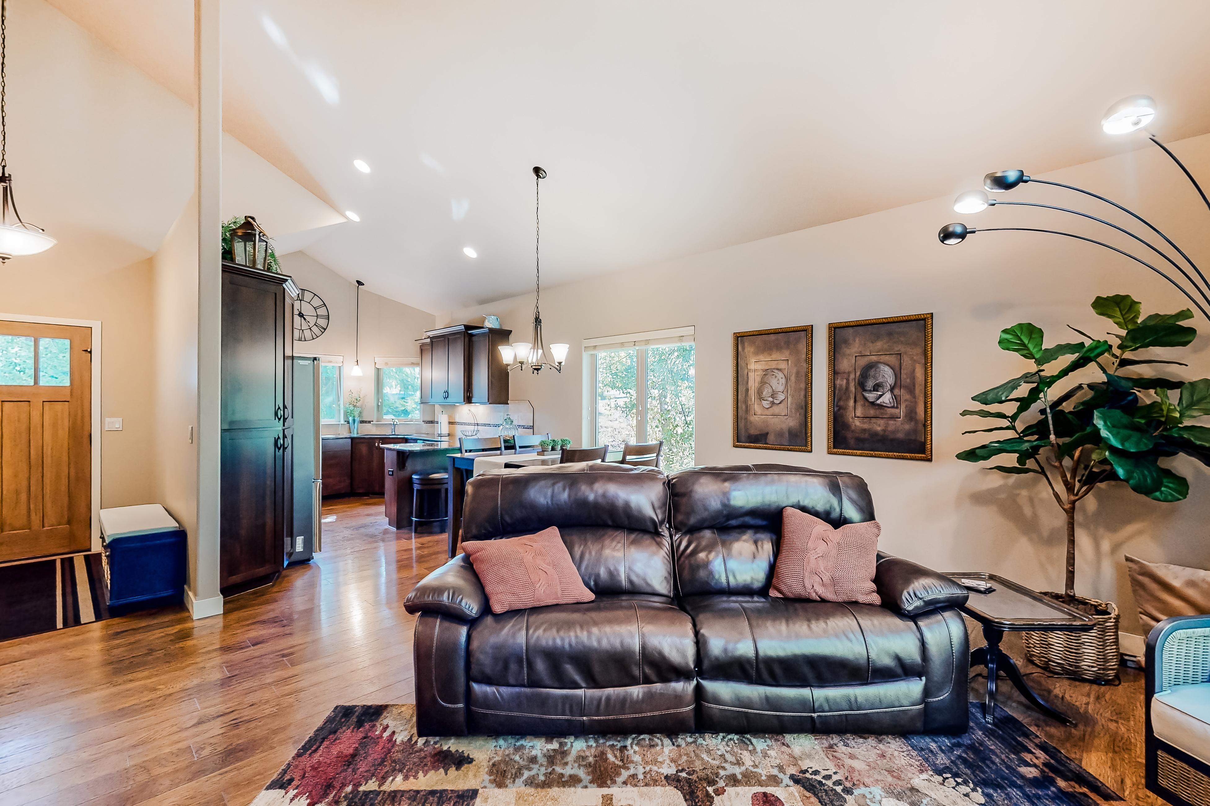 Cedar Point Hideaway 4