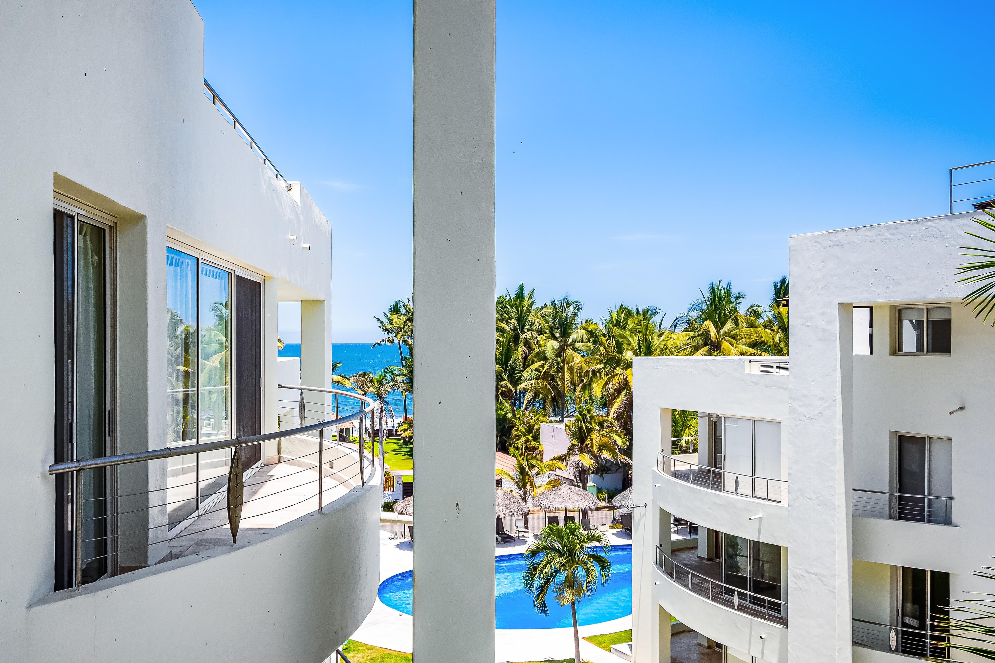 Nitta Condo # 308