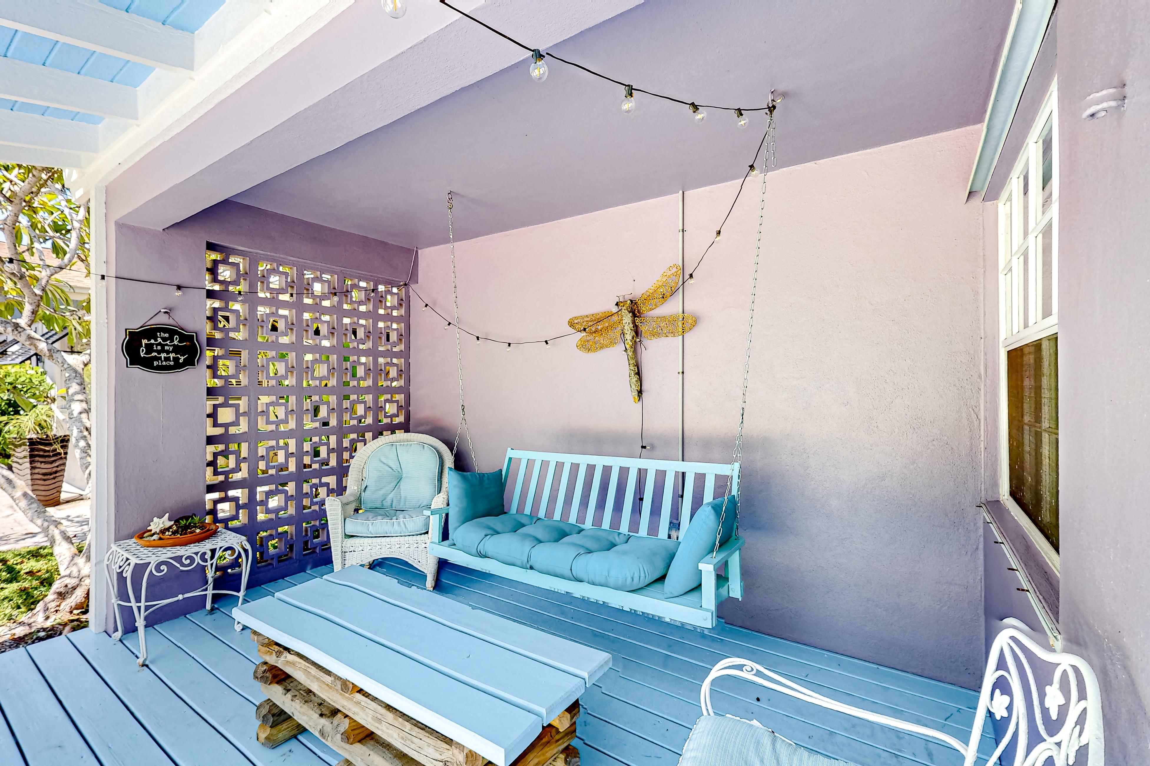 Purple Pelican Cottage 2