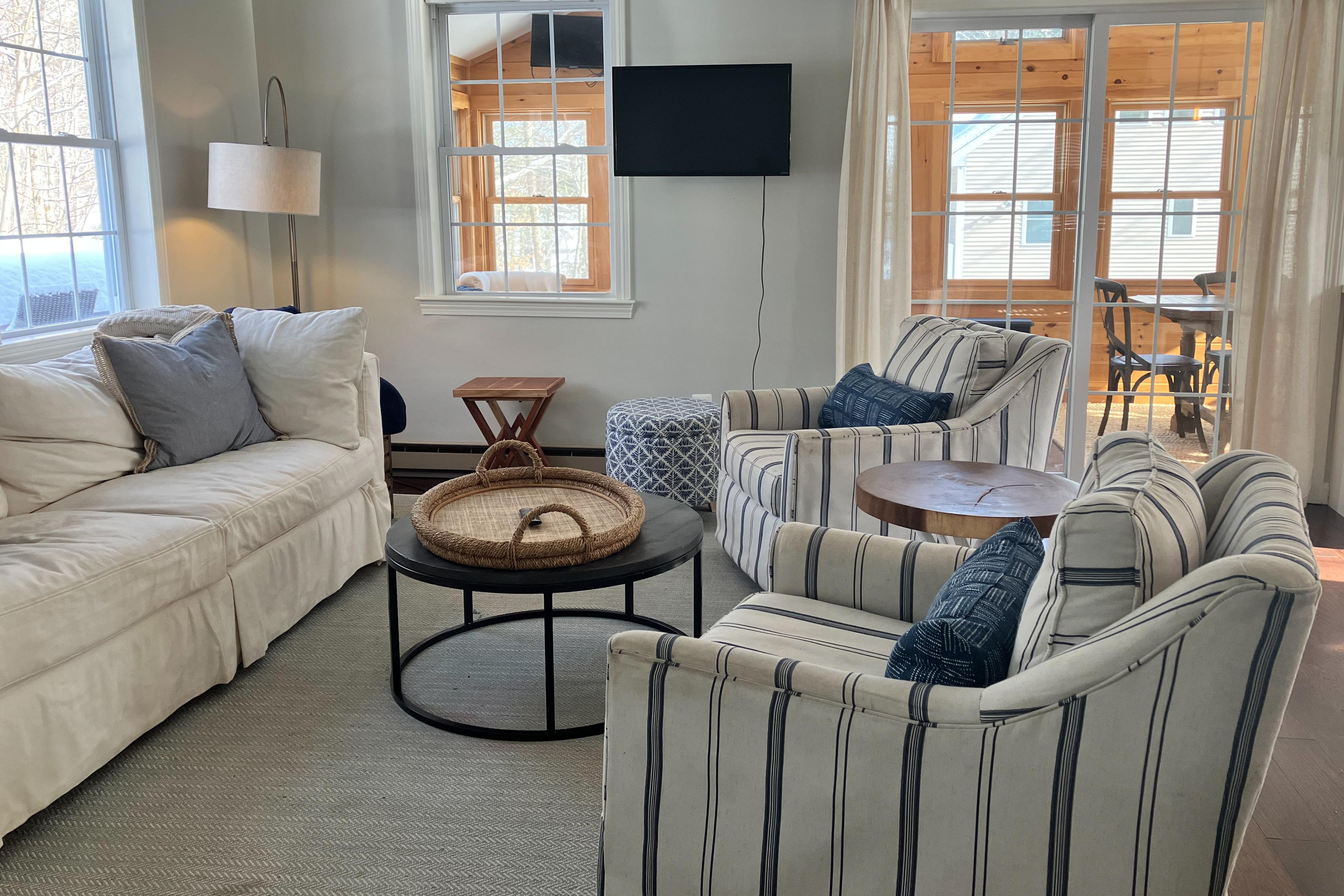 Patrician Shores Beach Abode 4