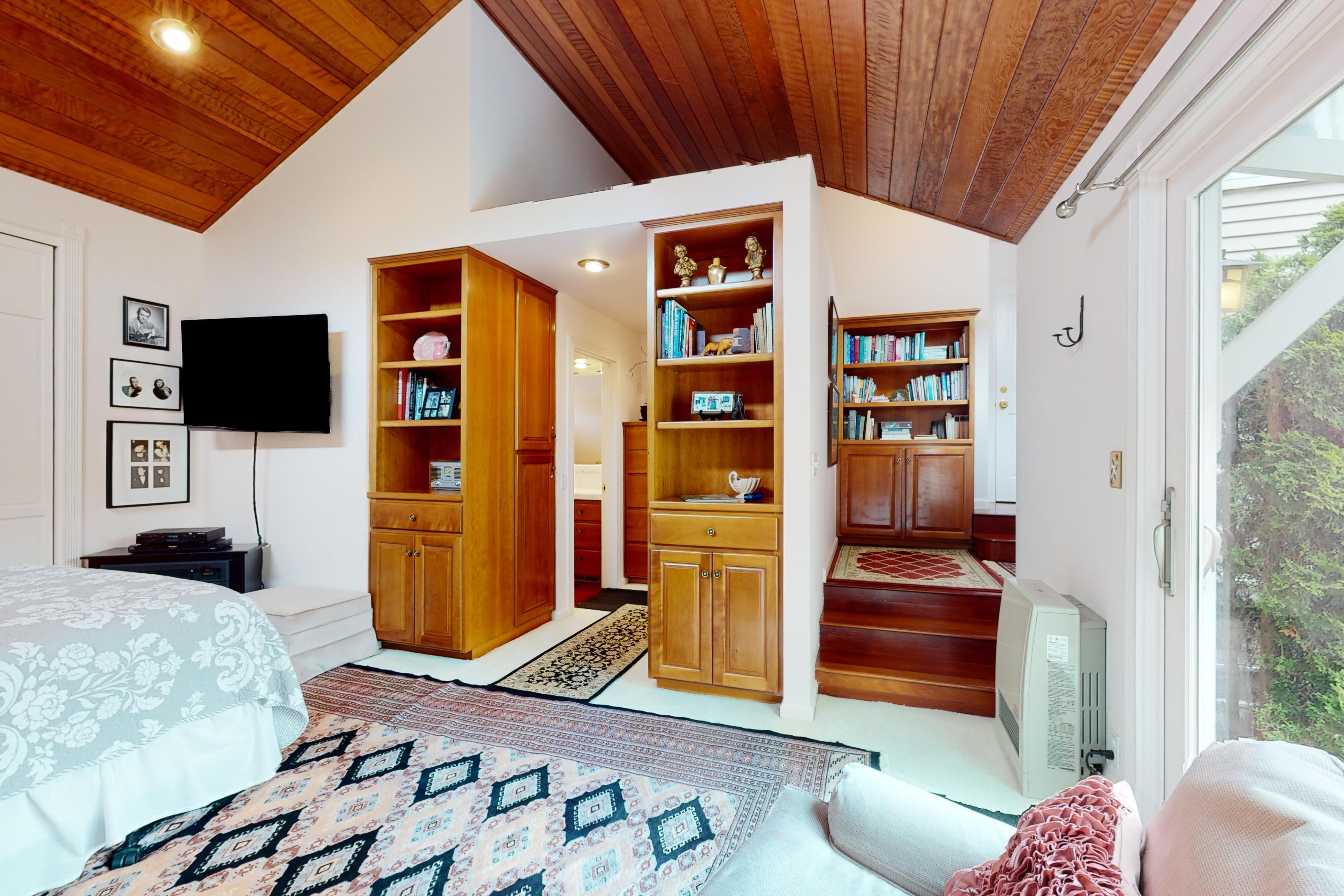 Garden View Relaxation 3