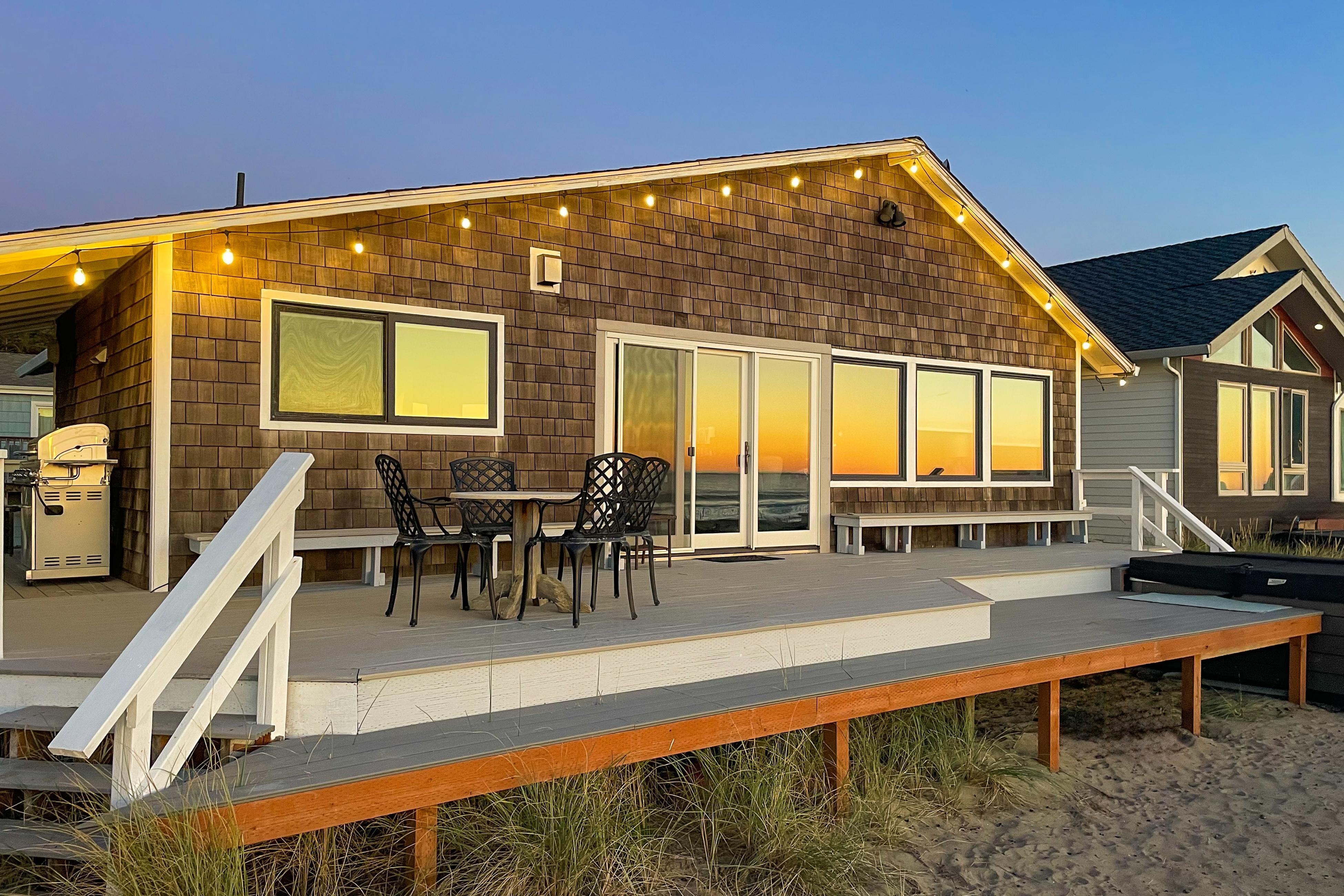 Neskowin Beach Escape