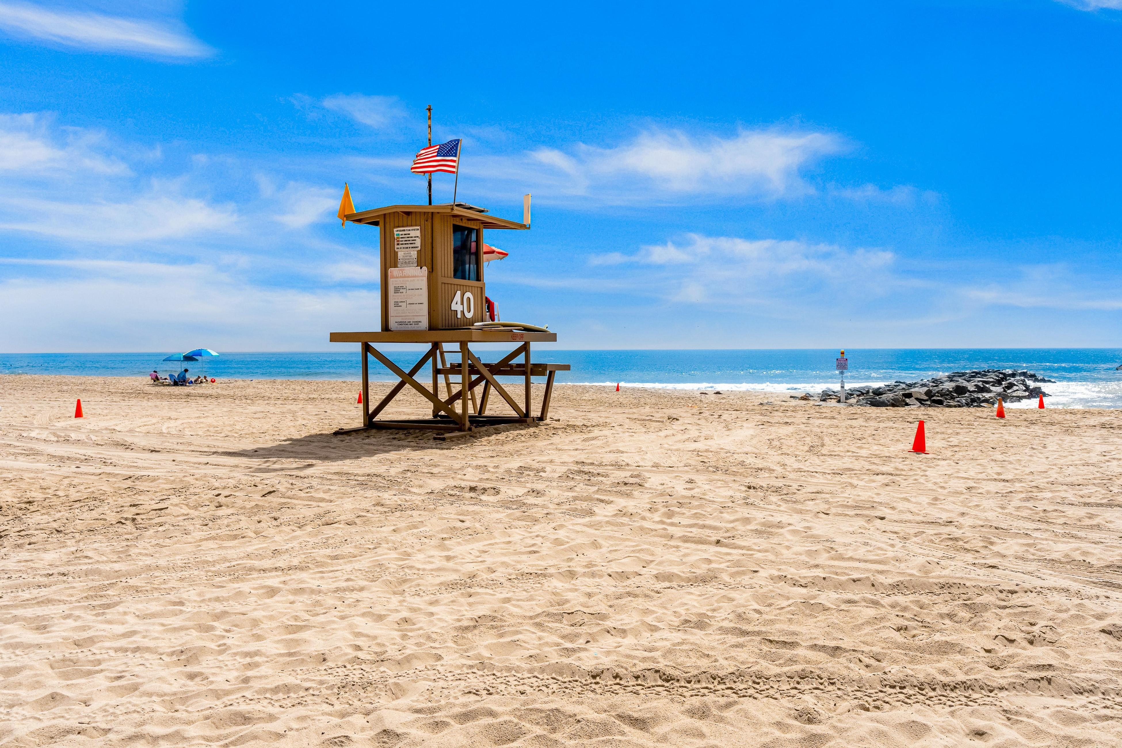 Newport Beach Cottage A 4