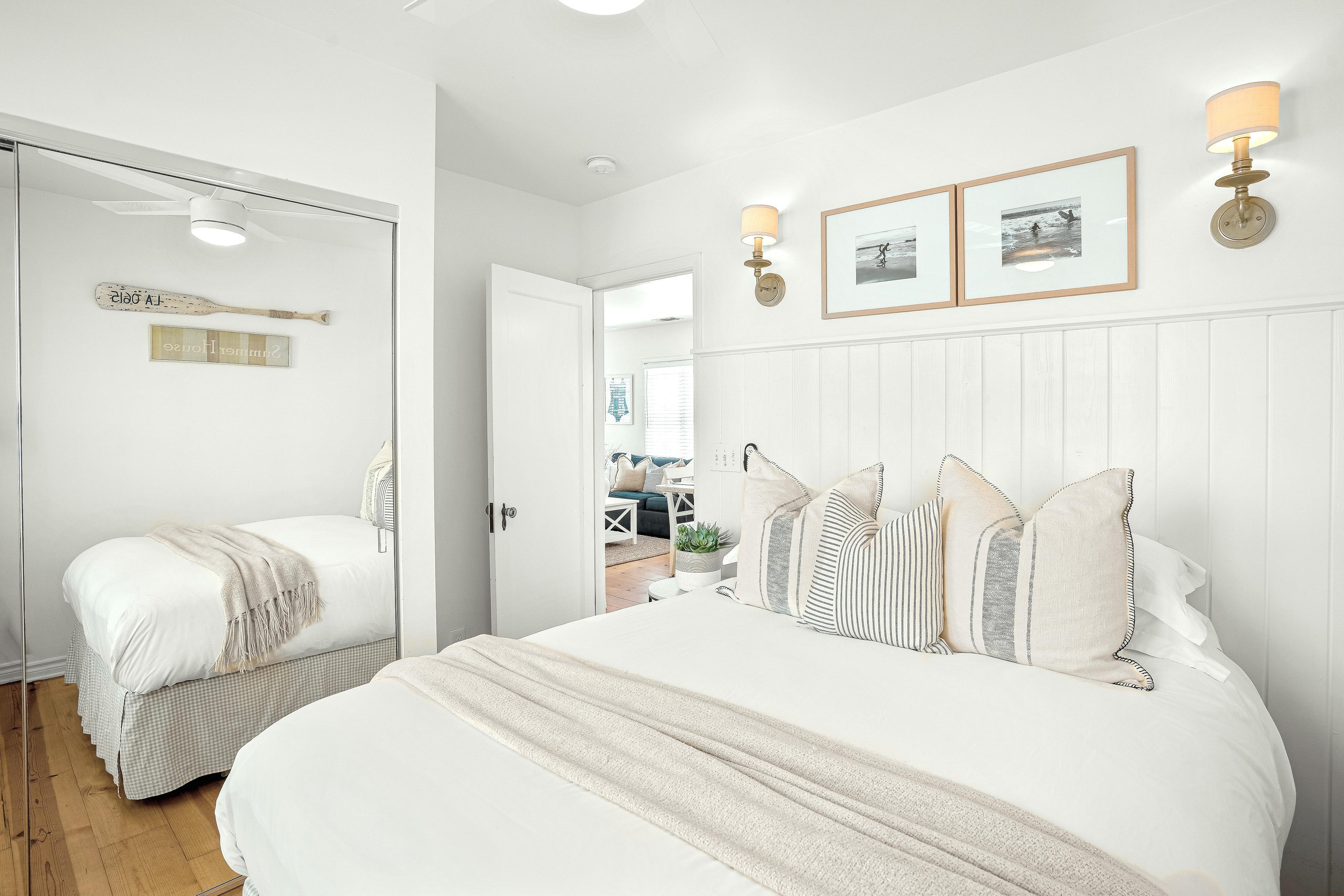 Newport Beach Cottage A 2