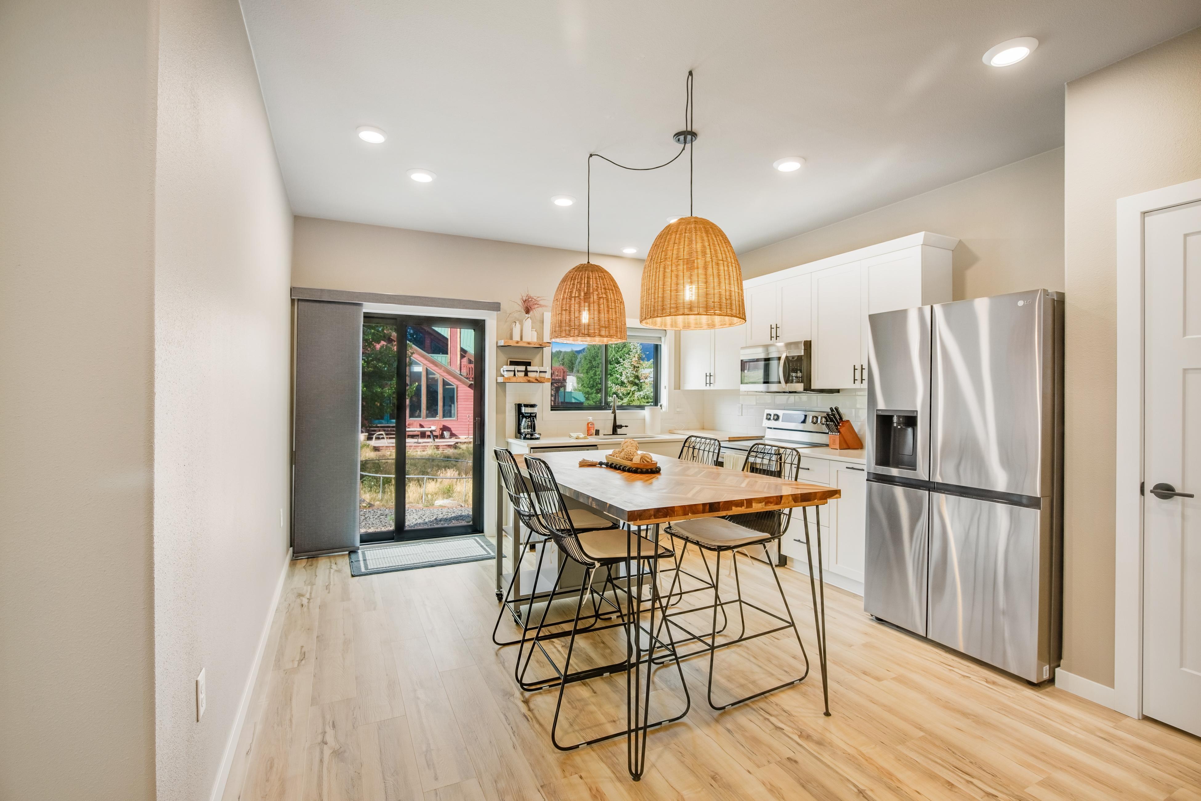 Enchanted Alps - Lower Level 4