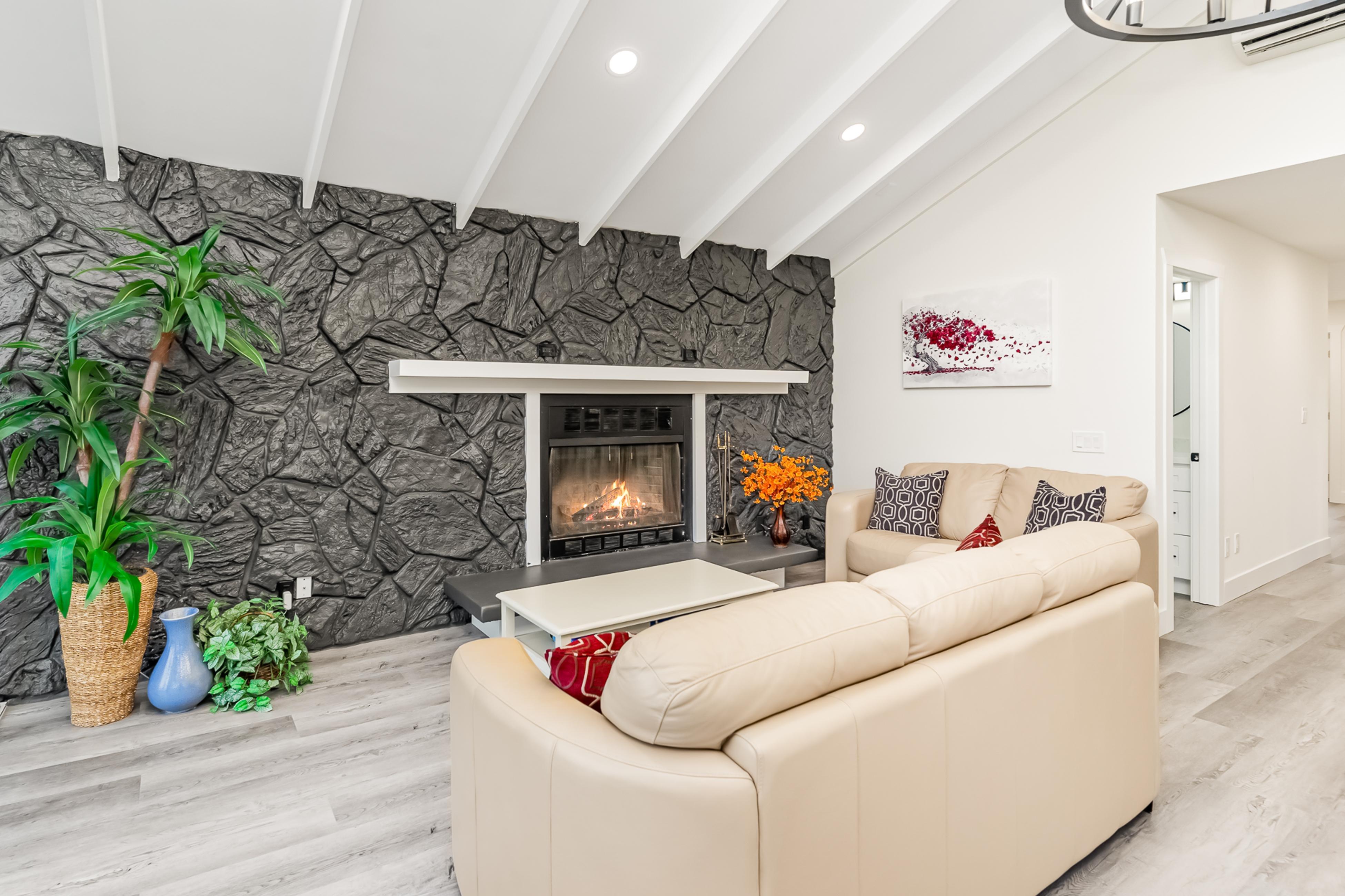 Woodland Park Villa | Photo 2