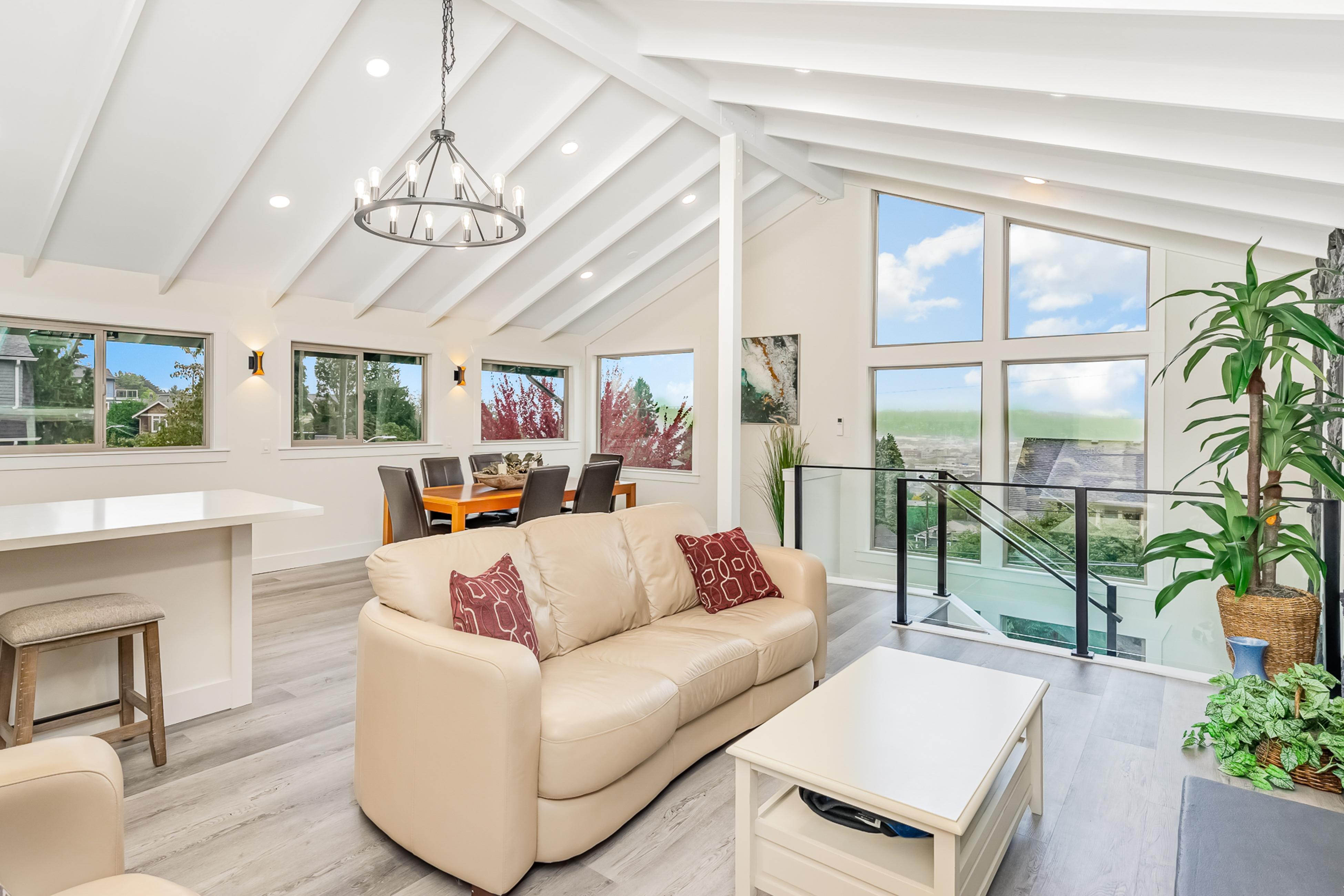 Woodland Park Villa | Photo 3