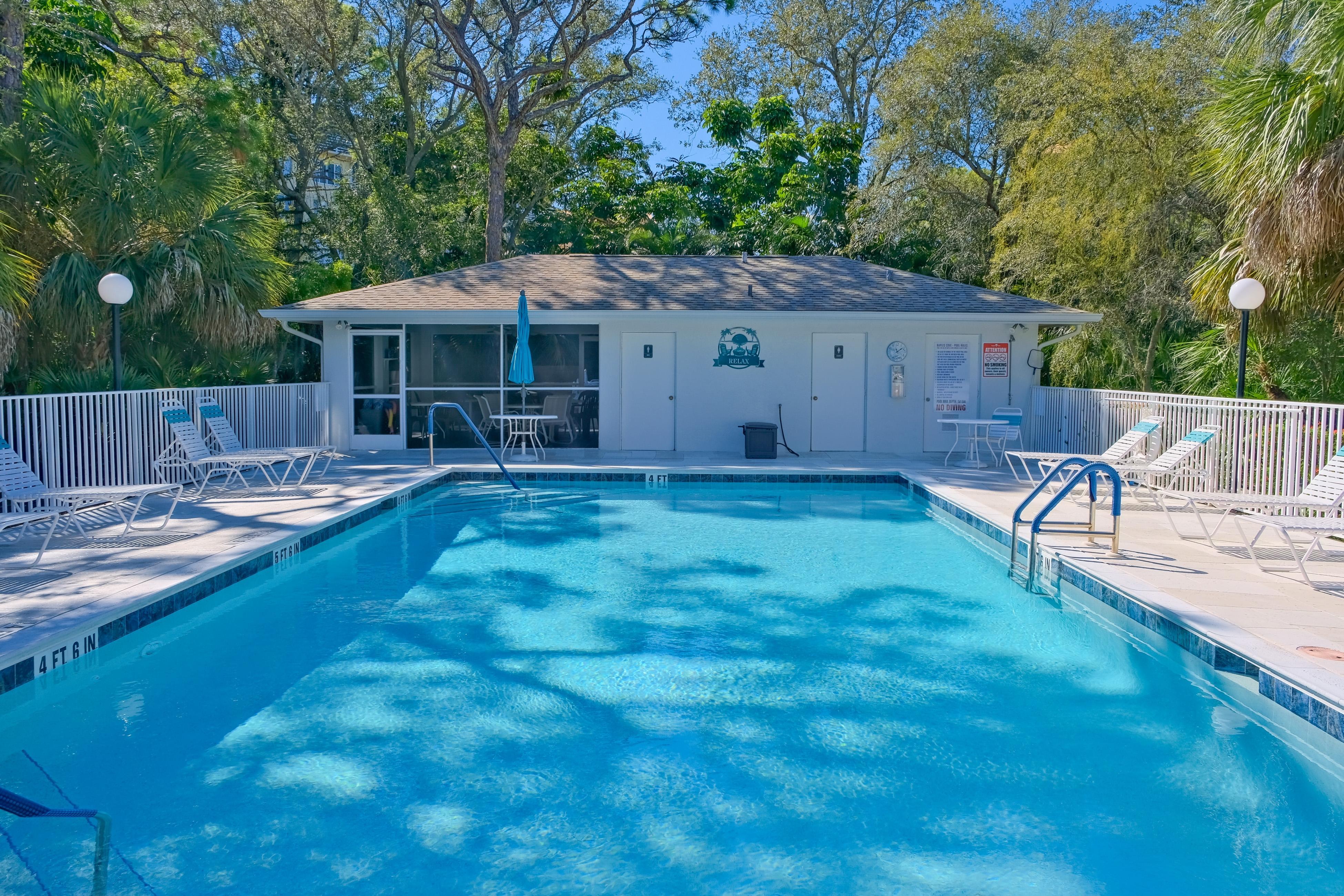 Bay Forest Condo #2302 4