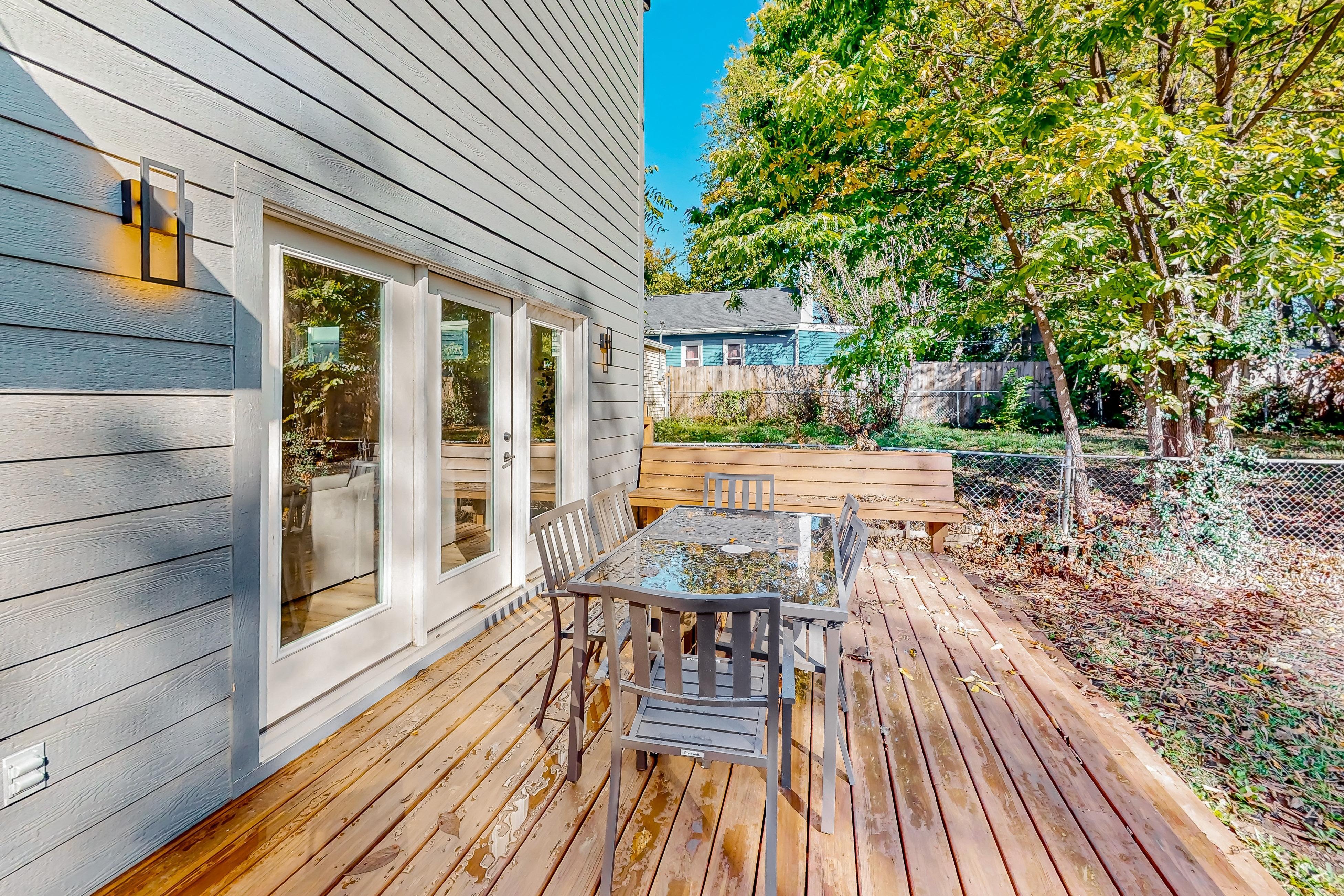 Indianapolis Gem & Guest House 4