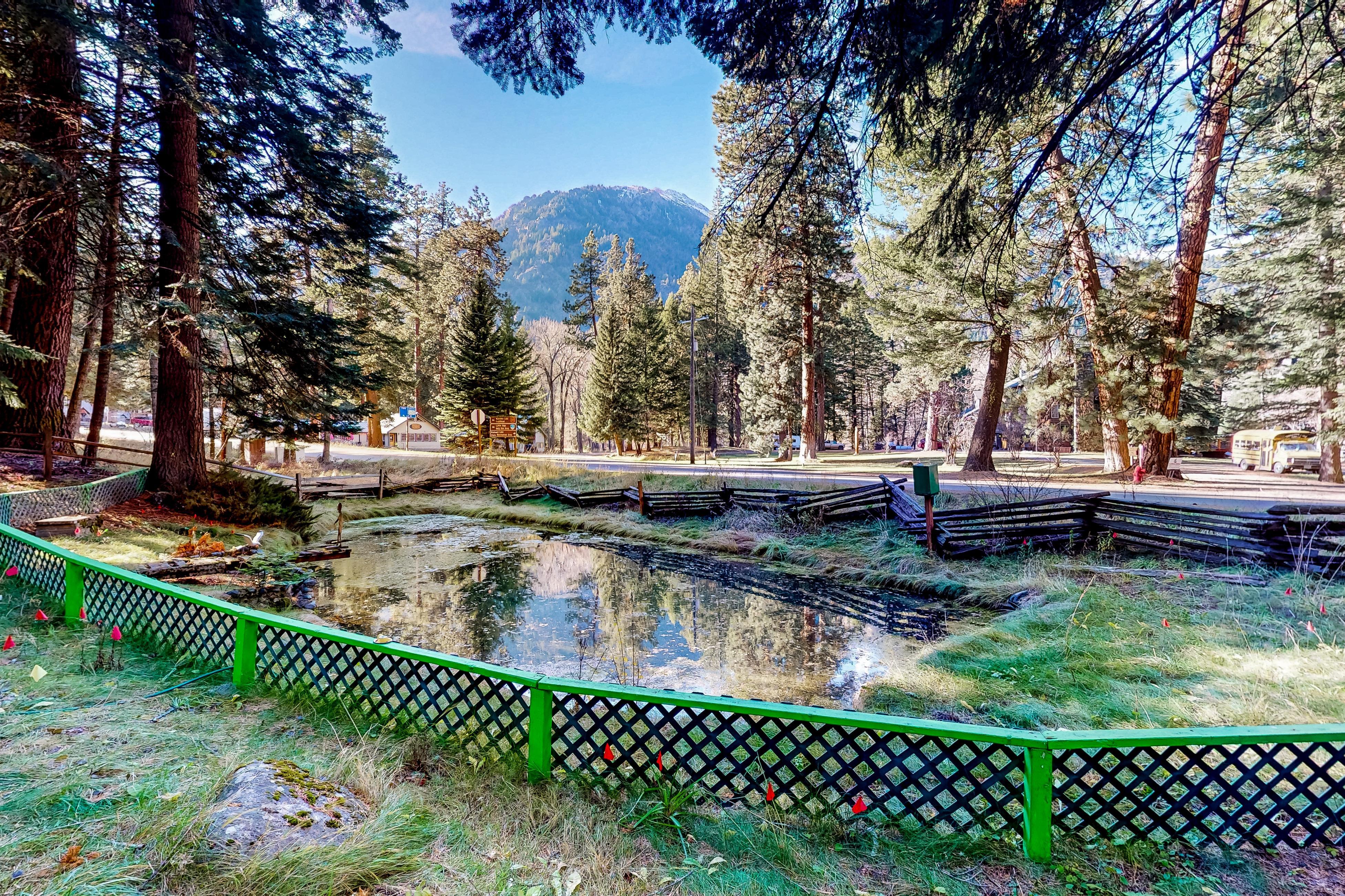 Wallowa Lake Inn - Upper 6