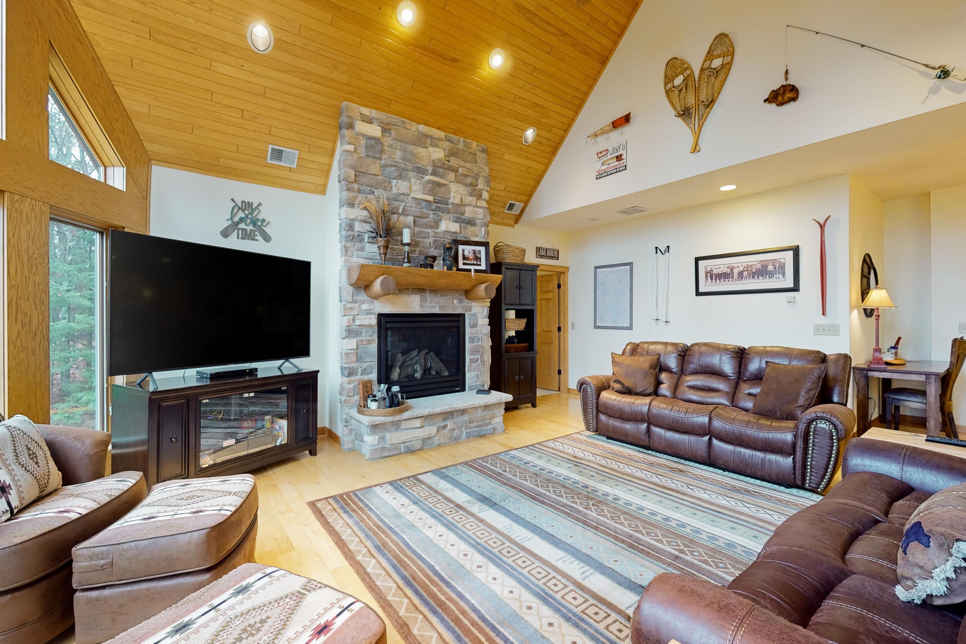 Copperwood Condominiums #10 4