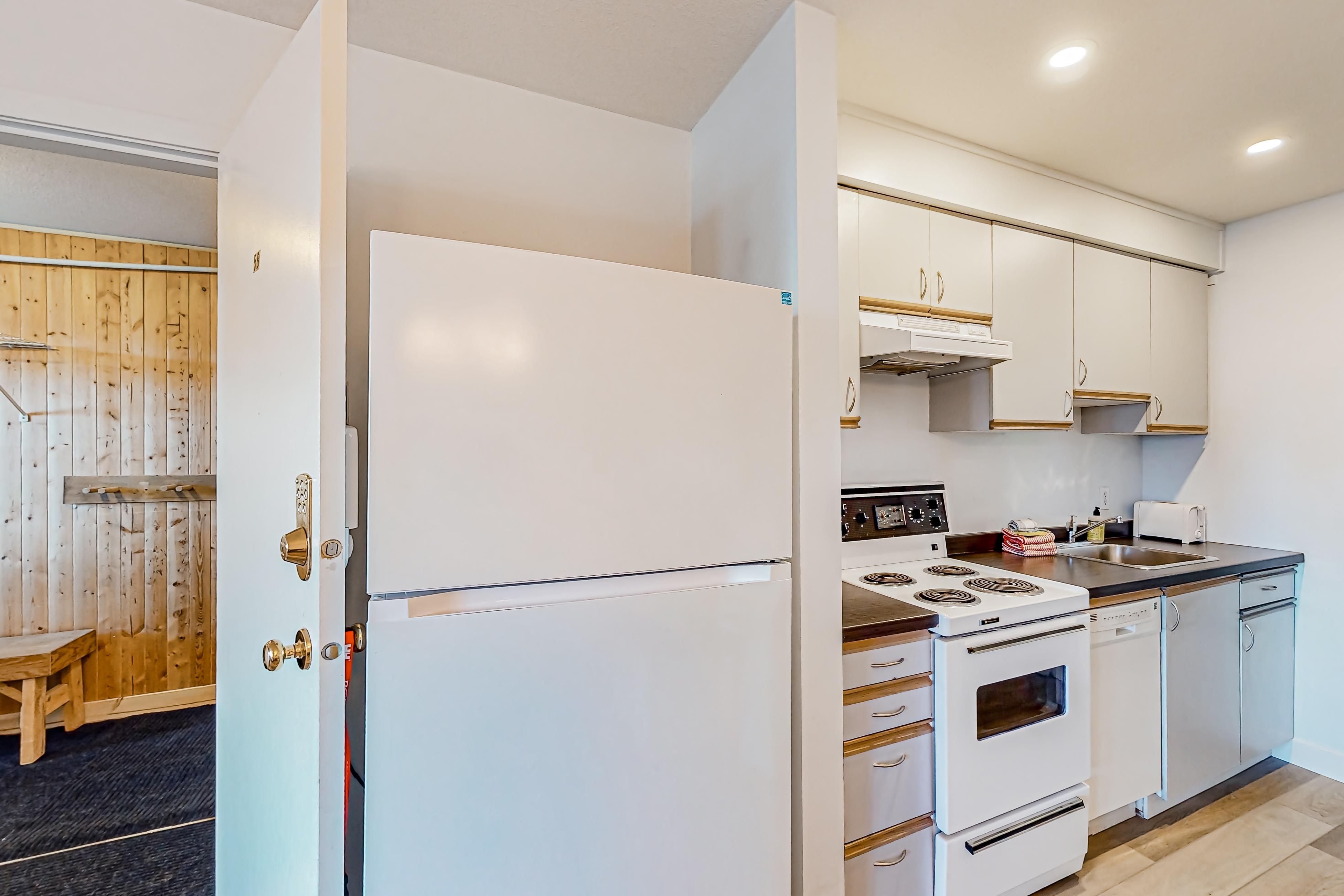 SnowCrest Village, Suite 5B 6