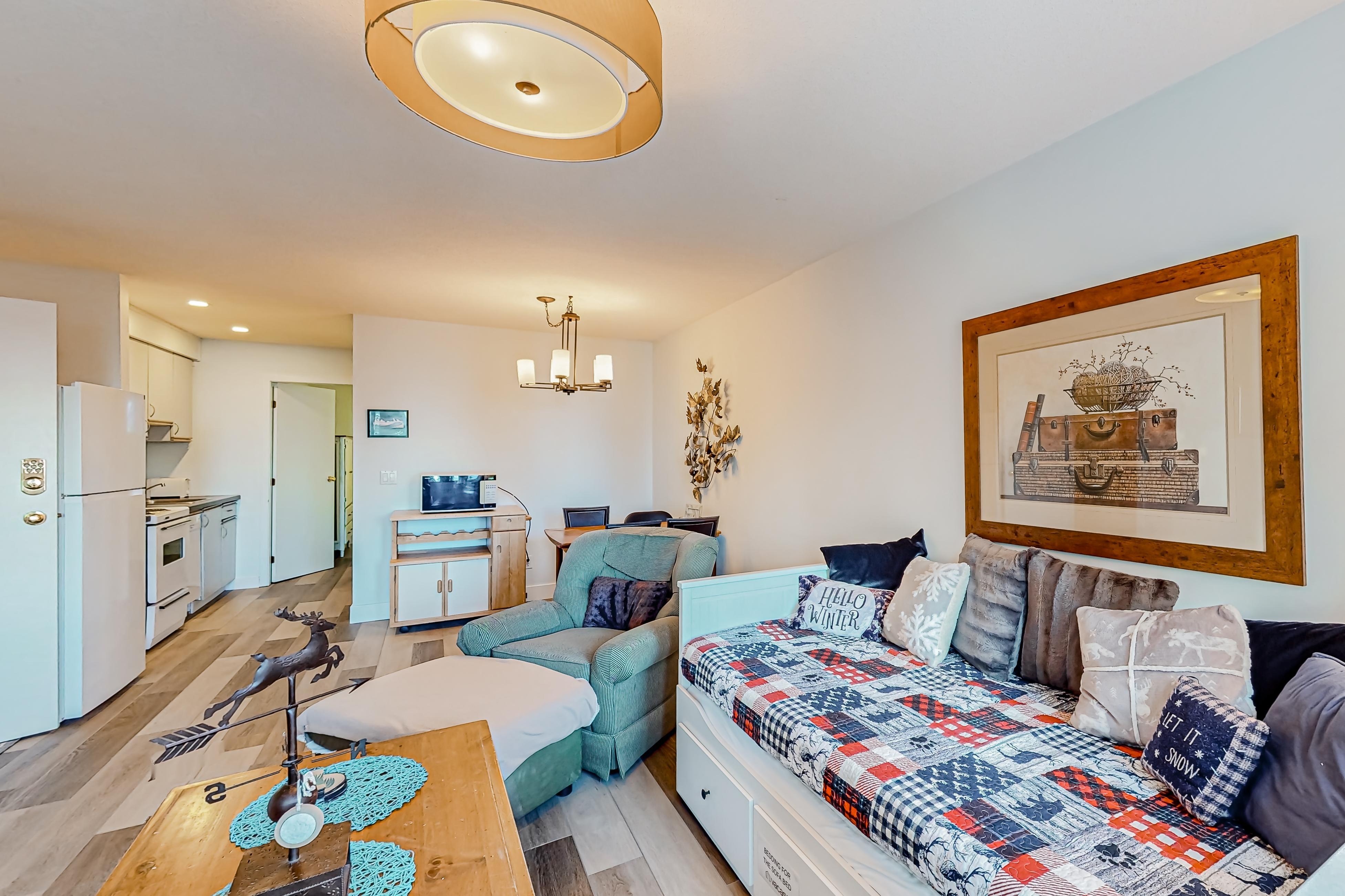 SnowCrest Village, Suite 5B 3