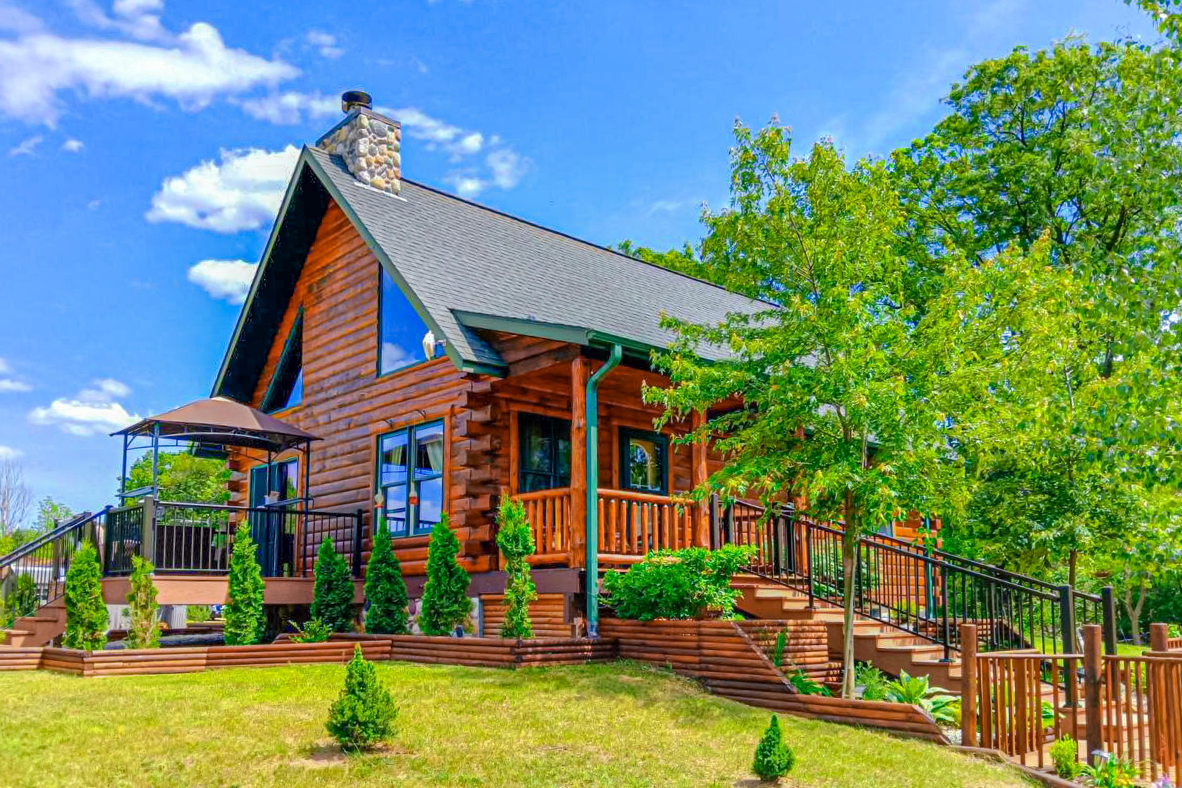 Blissful Deer Cabin