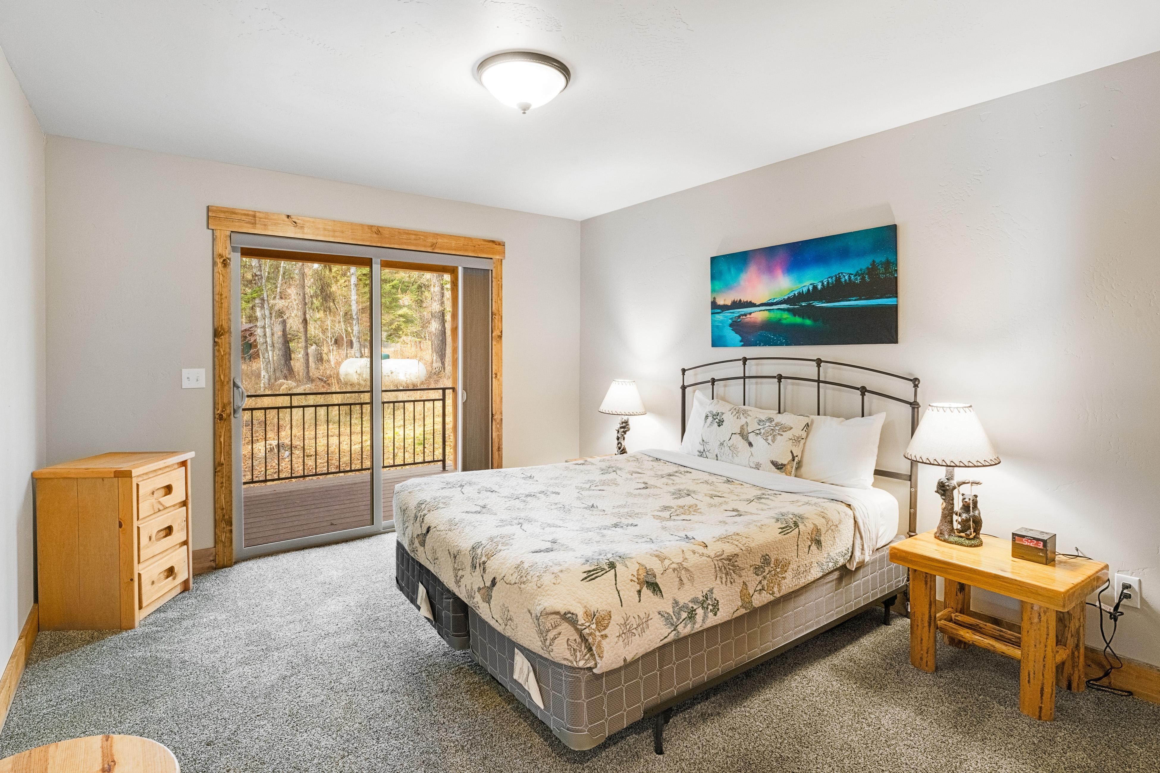 Experience Montana - Luxury Cabins #1, 6, 7, 8 & 9 6