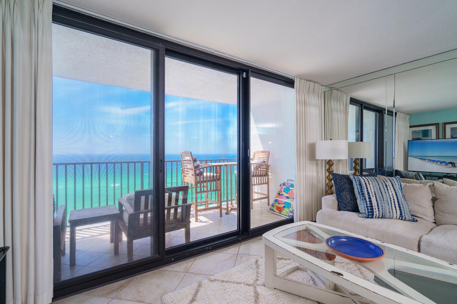 One Seagrove Place 1207
