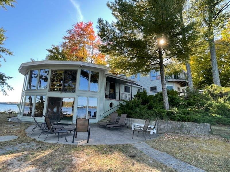 Lakefront Serenade 2