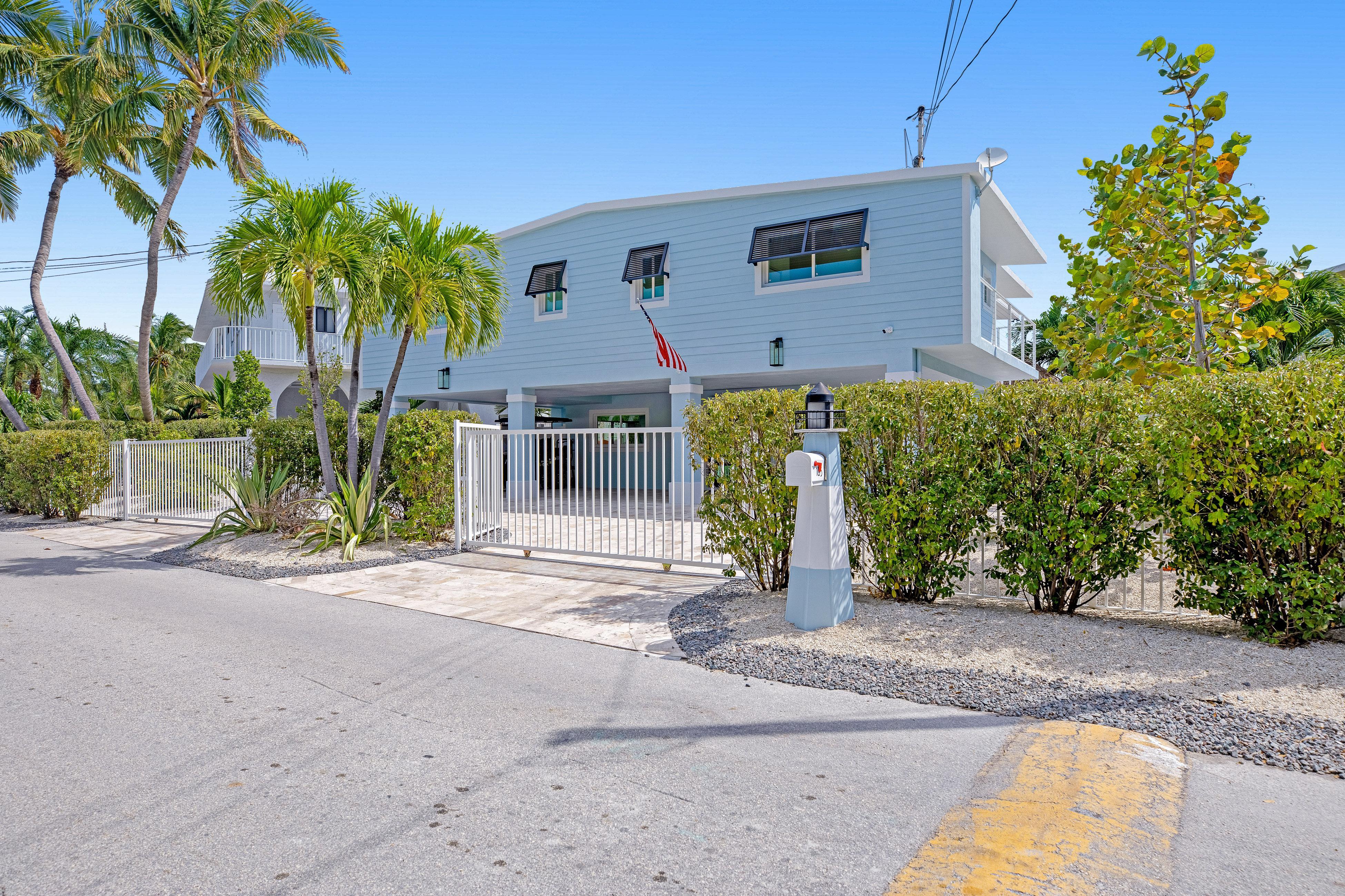 Treasure Harbor Hideaway - Lower