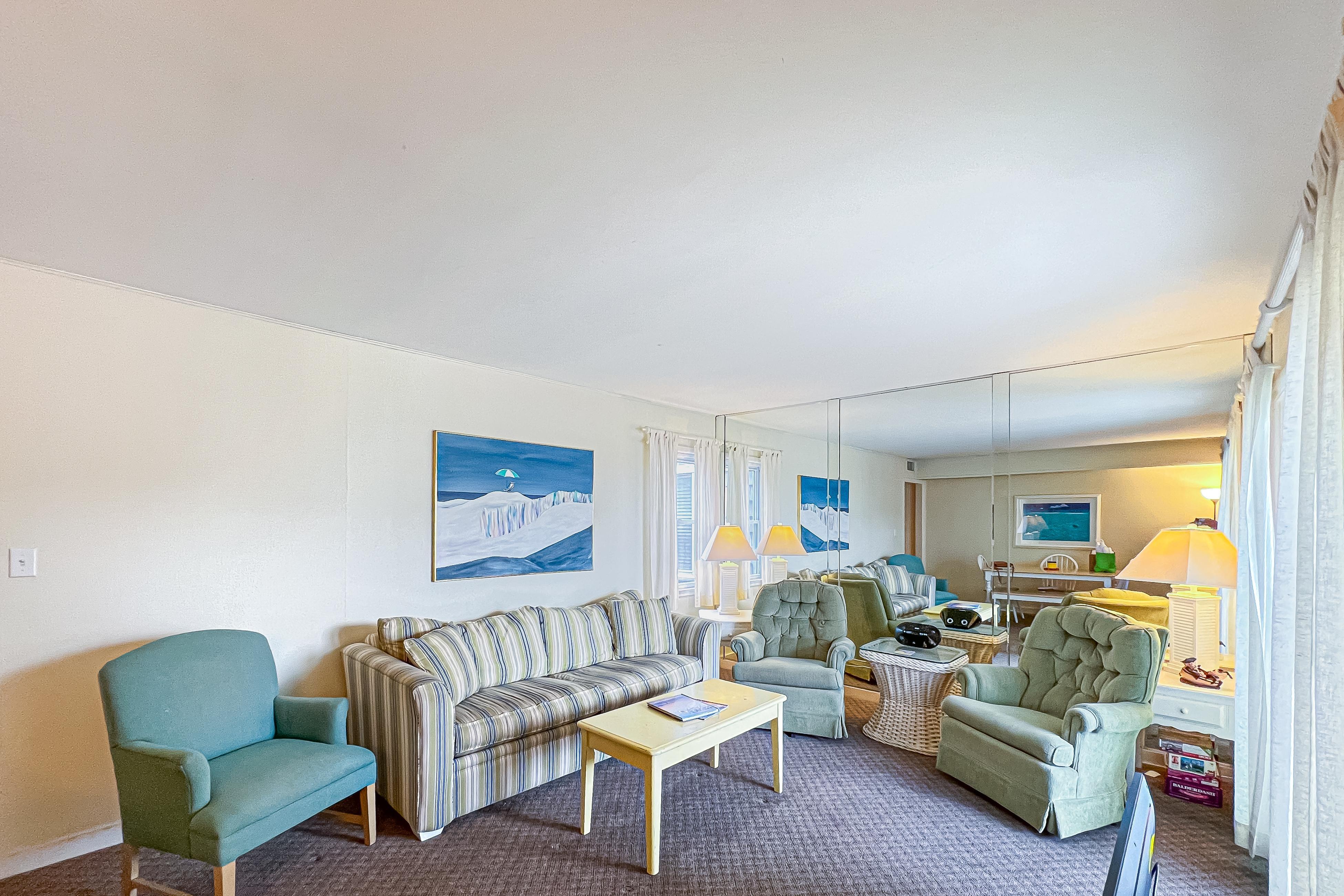 Sunspot Condo --- 2 McKinley Ave, Unit 103