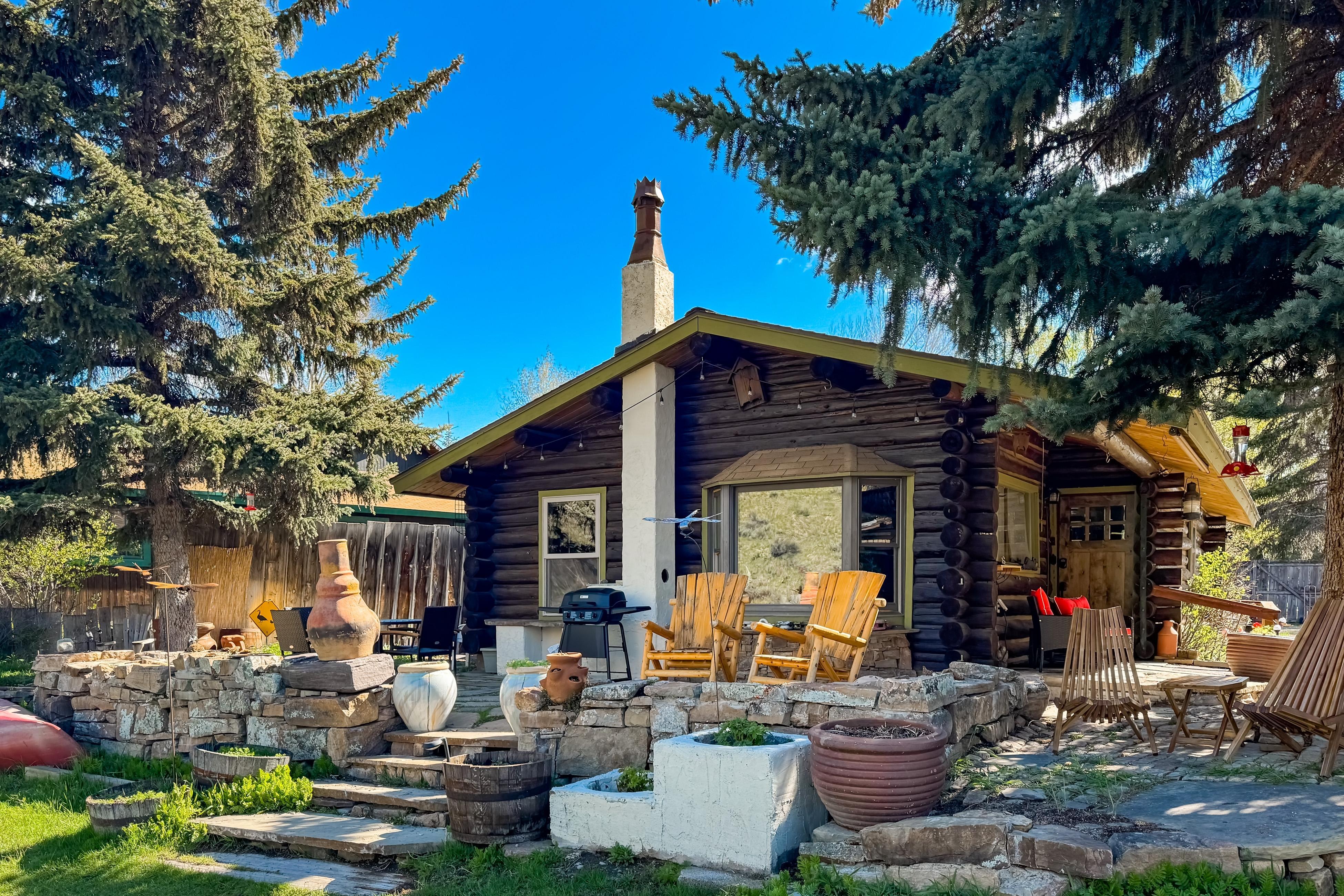 Bucks House | Photo 1