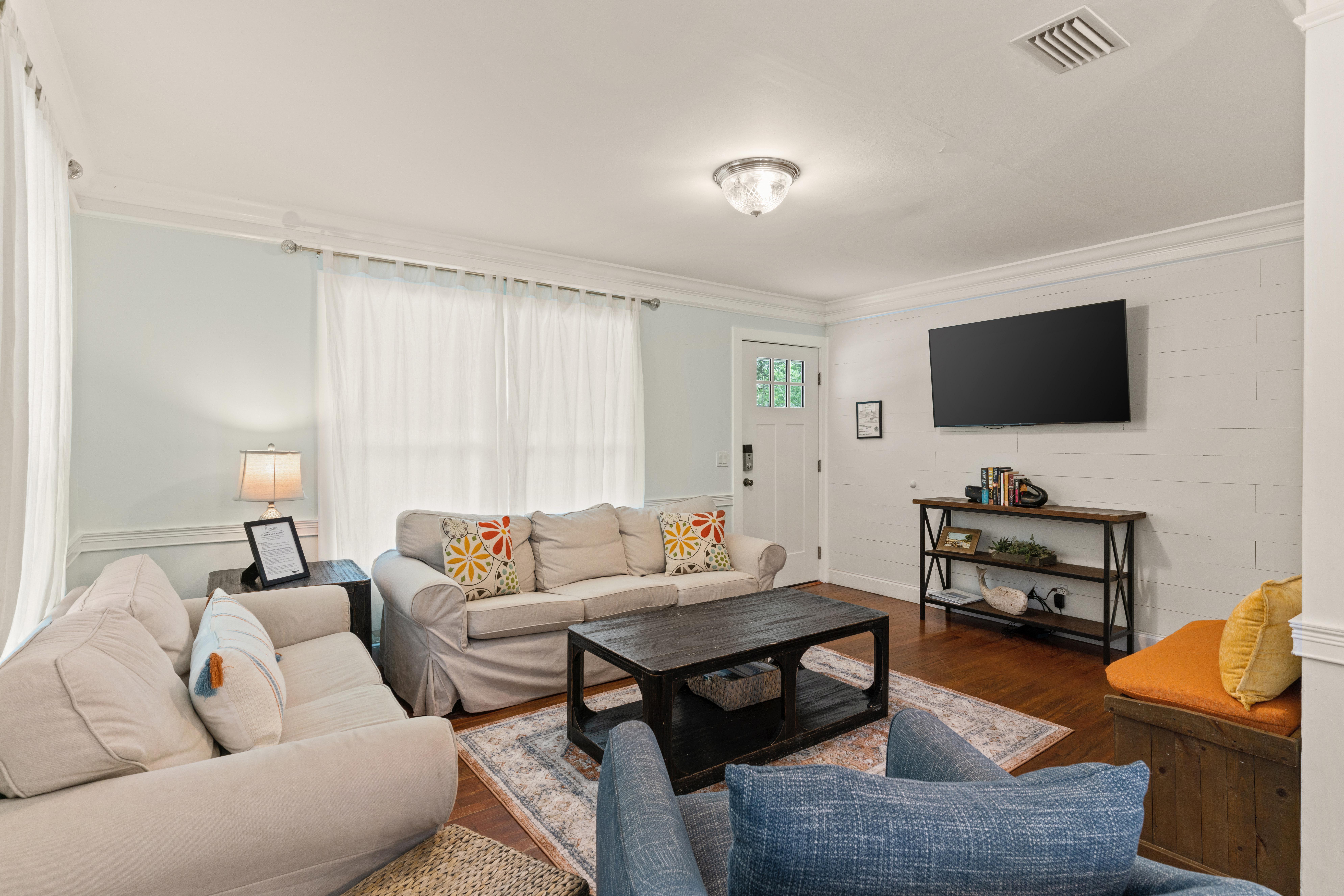 Waterlily - 1047 Marigold Court | Photo 2