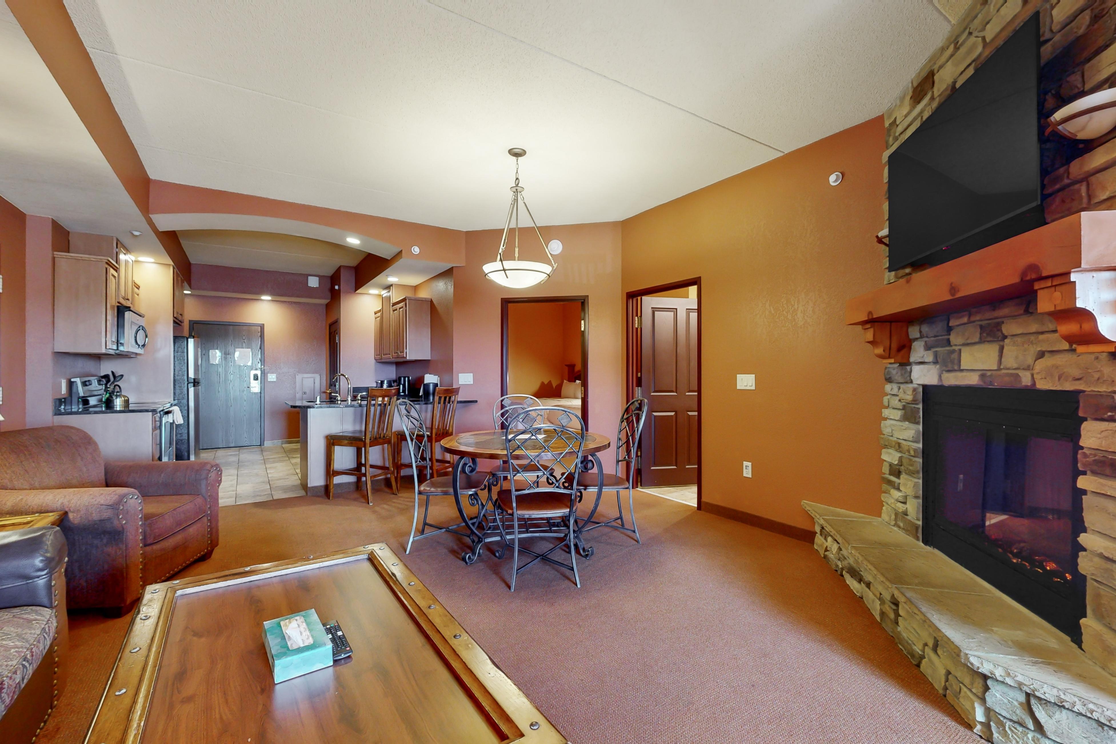 Chula Vista Condo 2444 & 2446 Full property