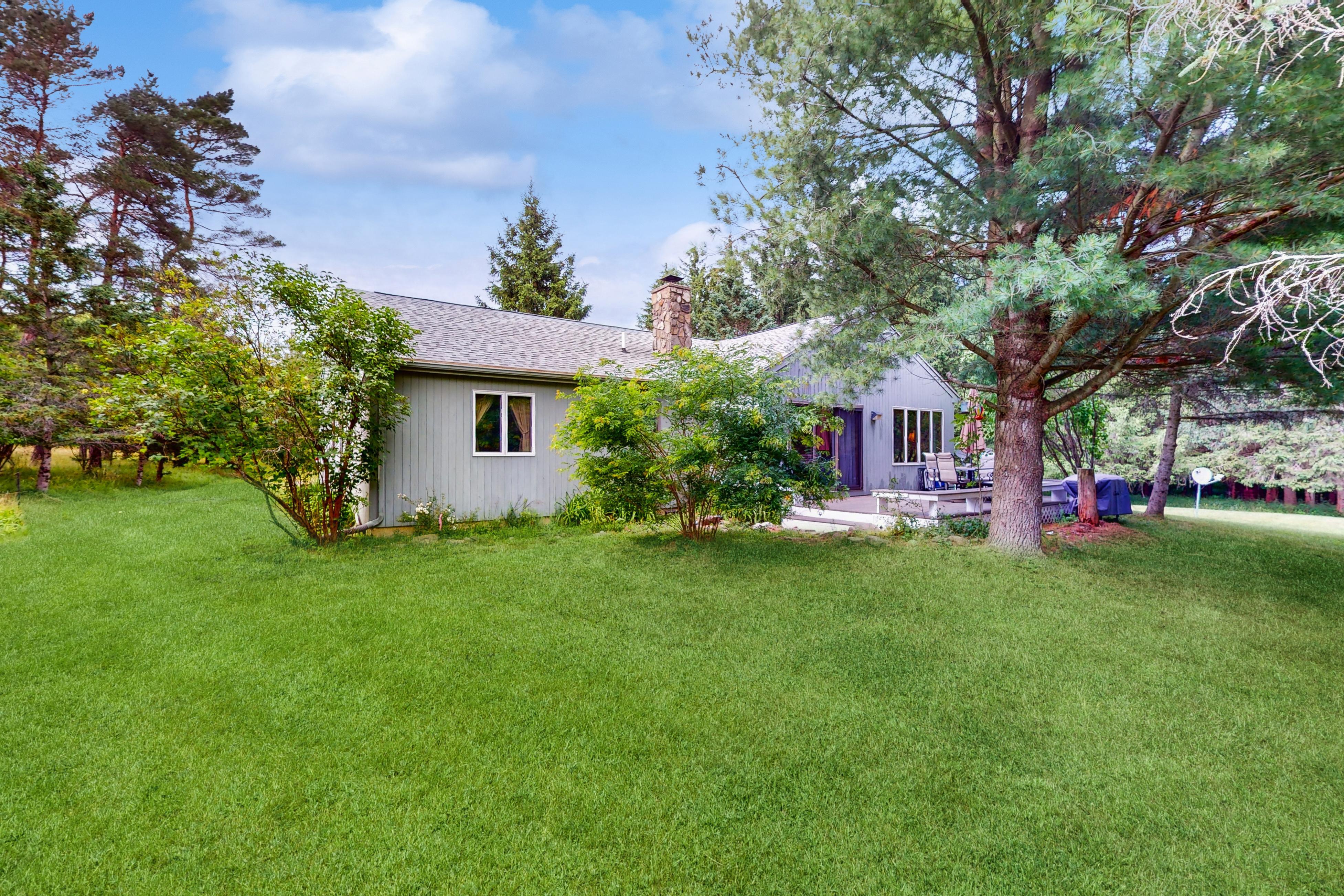 Wine and Roses Estate