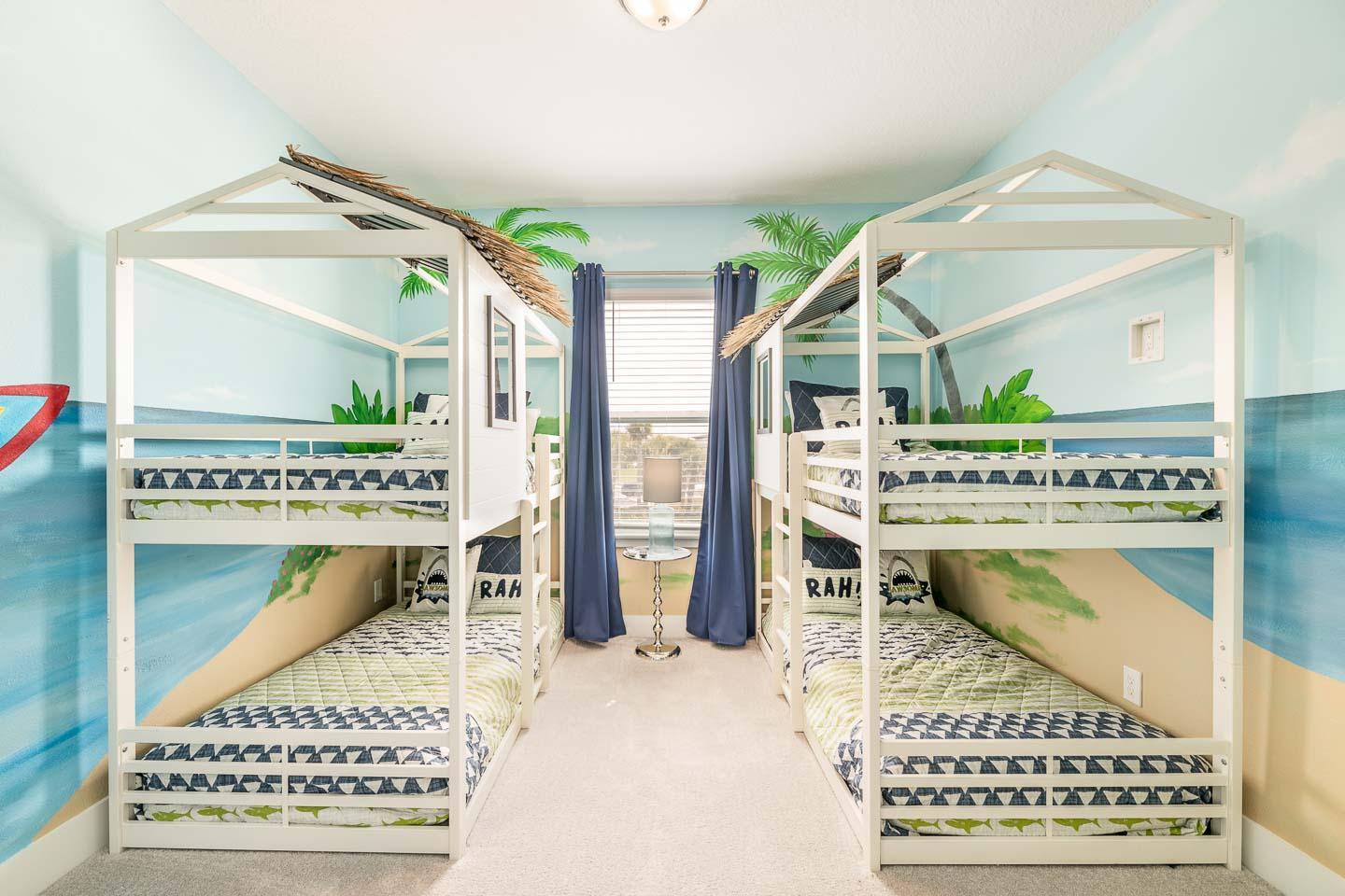 ET013 - Coastal Townhouse with Themed Bedroom at Reunion 4
