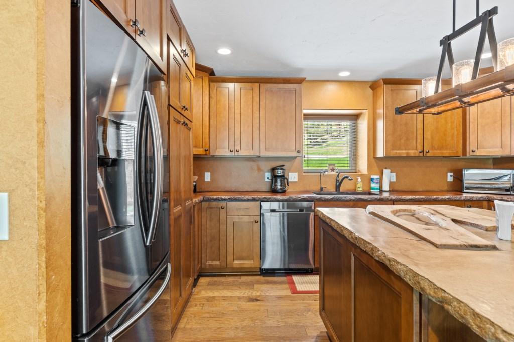 Larkspur Hills 5 BR Villa w/ Stunning Mountain Views & Hot Tub 6