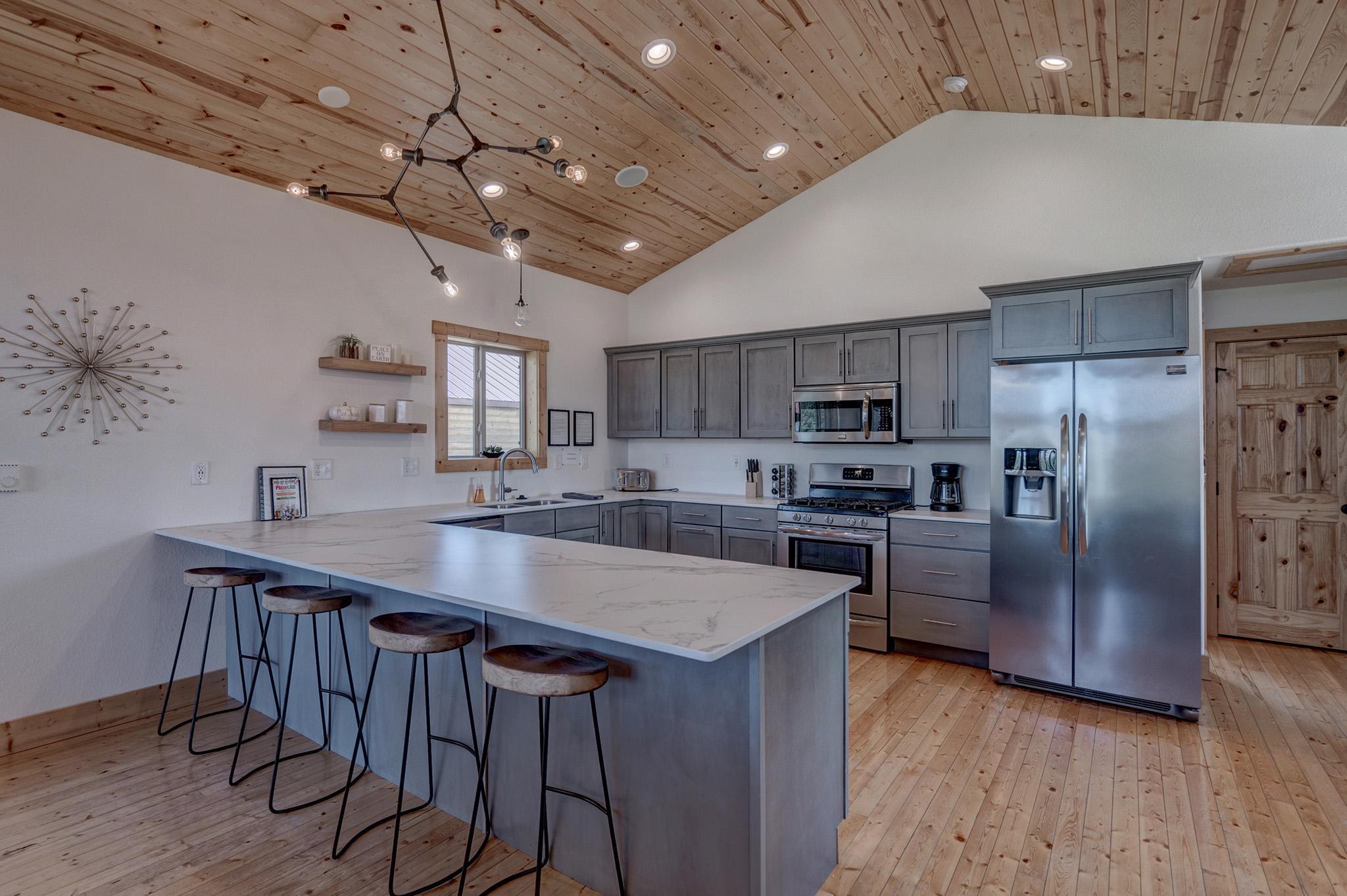 3BR Kussy Chalet at Terry Peak 5