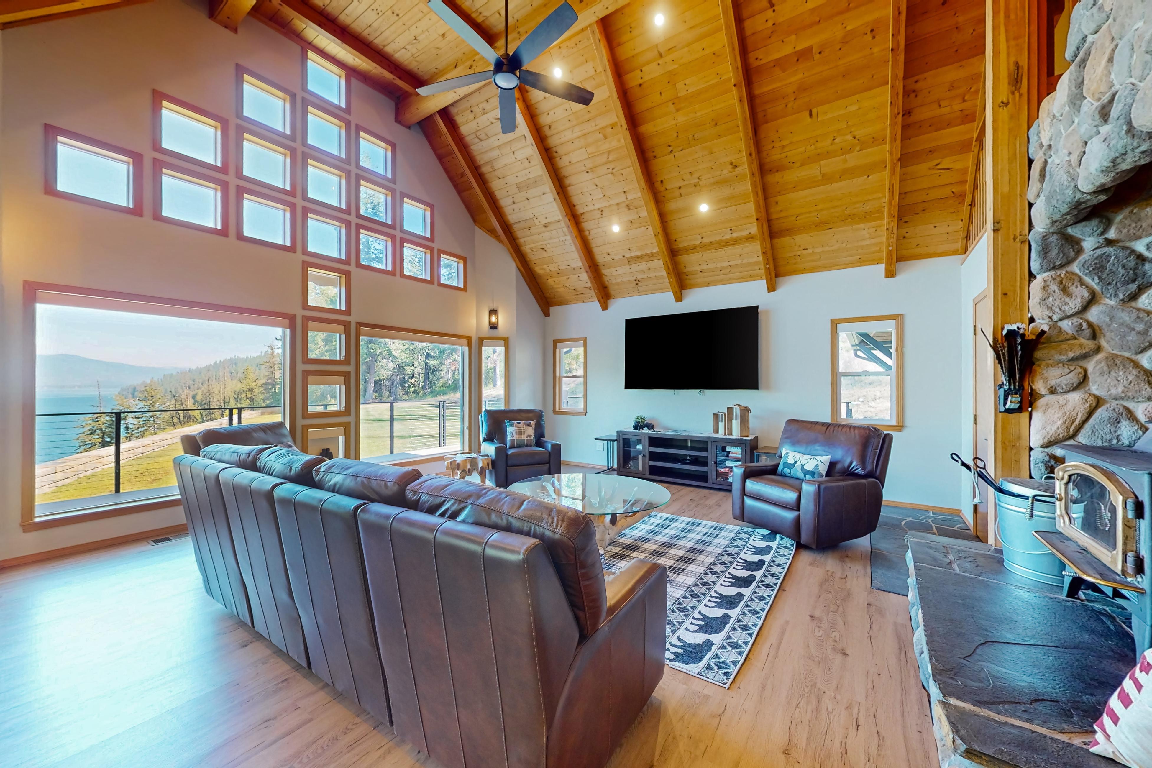 Bottle Bay View Lodge 2