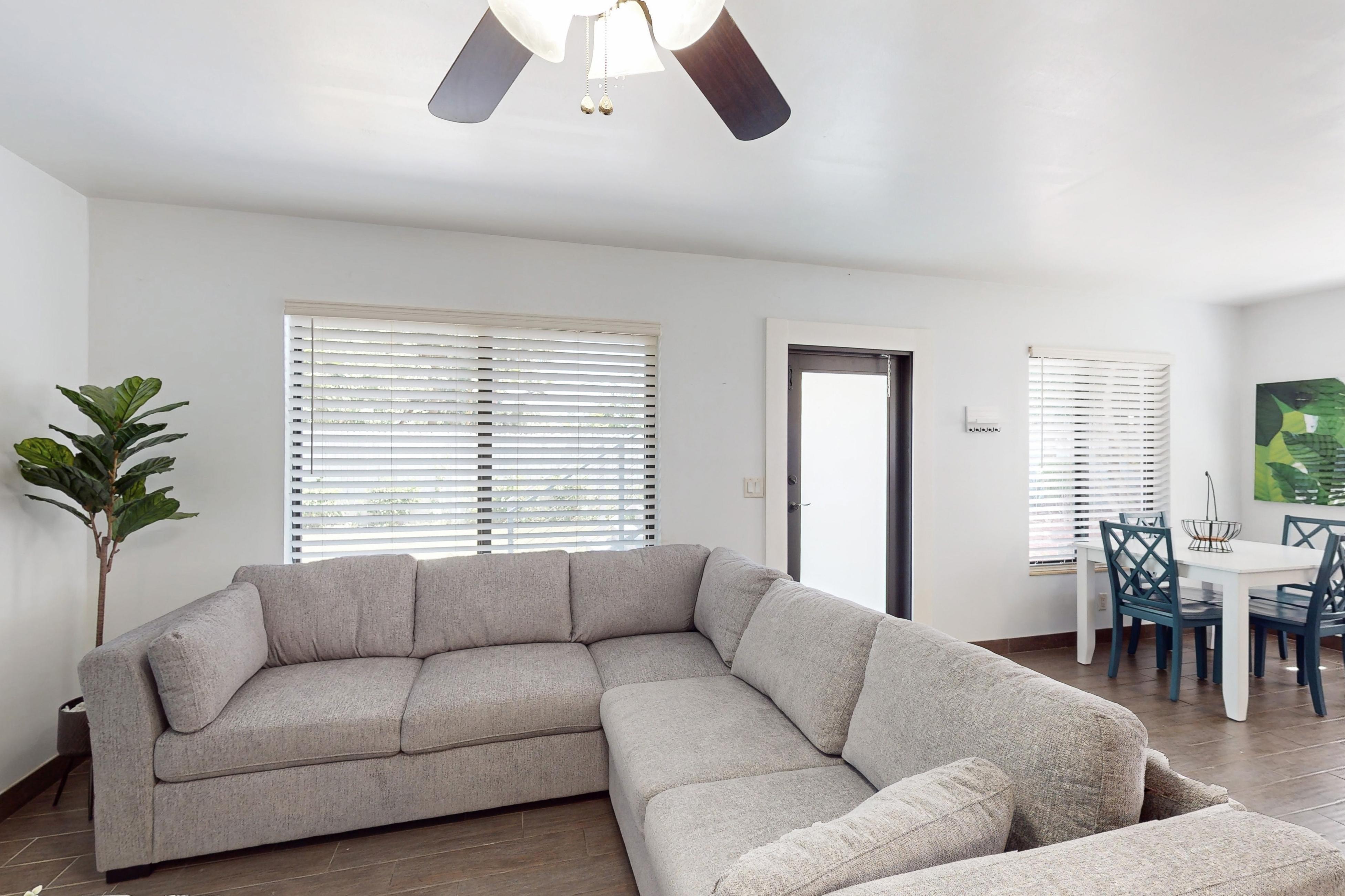 The Sailor's Perch, Unit 4 6