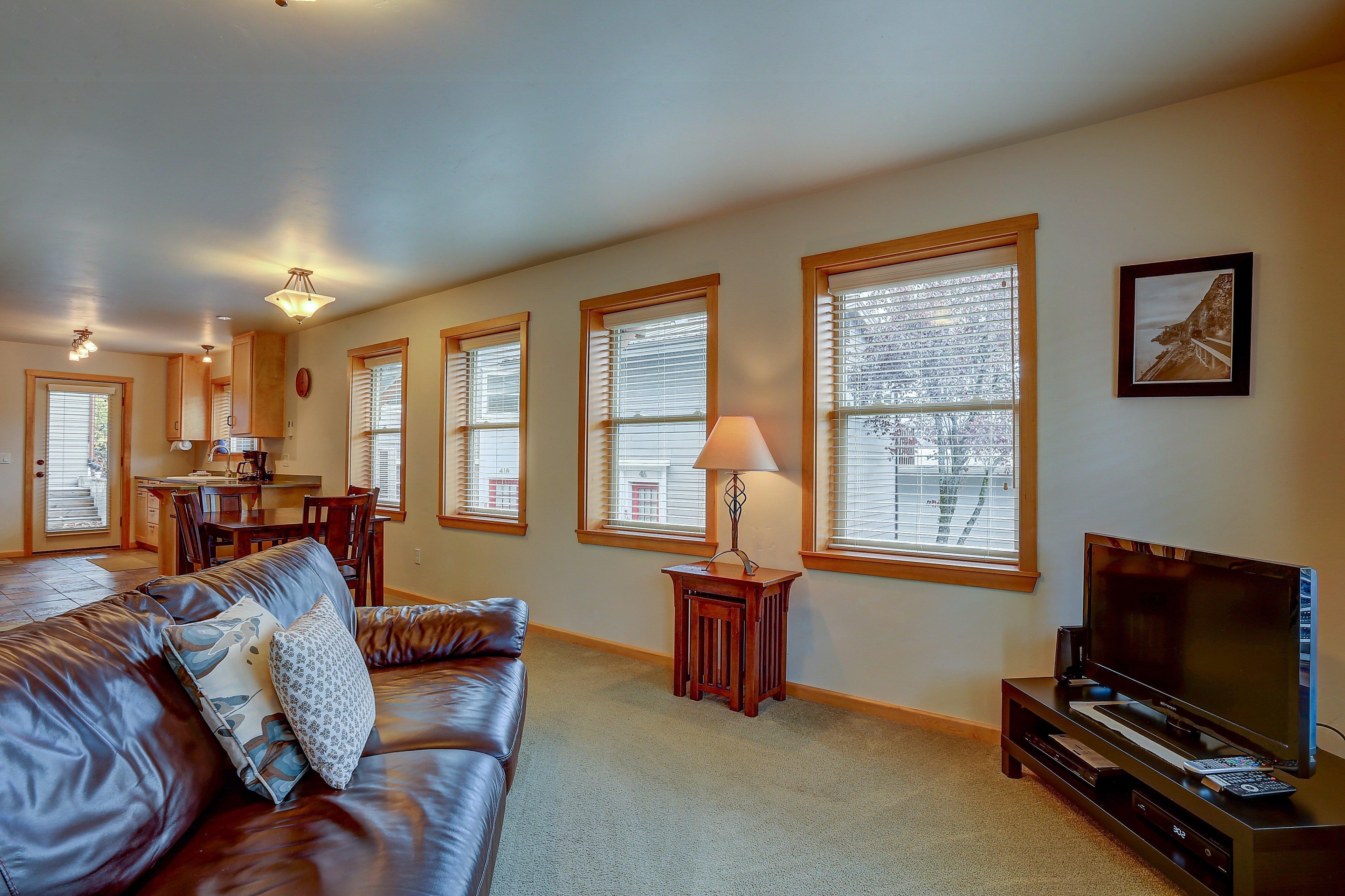 Hutson's Hideaway 30 Day