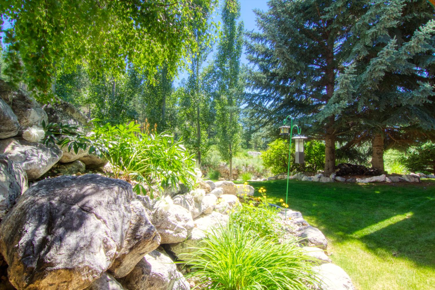 Marble Canyon 3 bedroom luxury townhome: Unit 1002P2 with hot tub 2