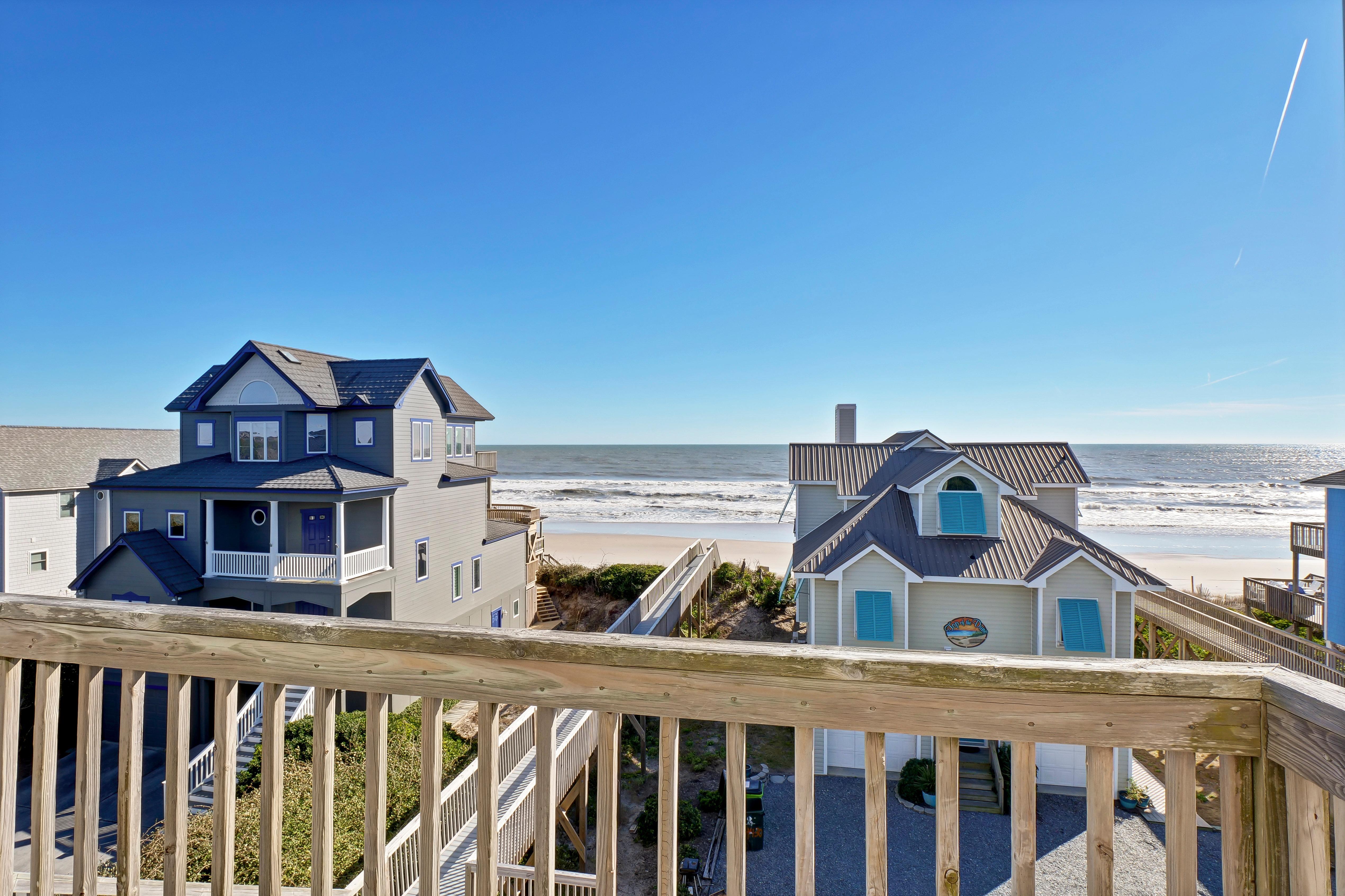 Bikinis and Martinis 4