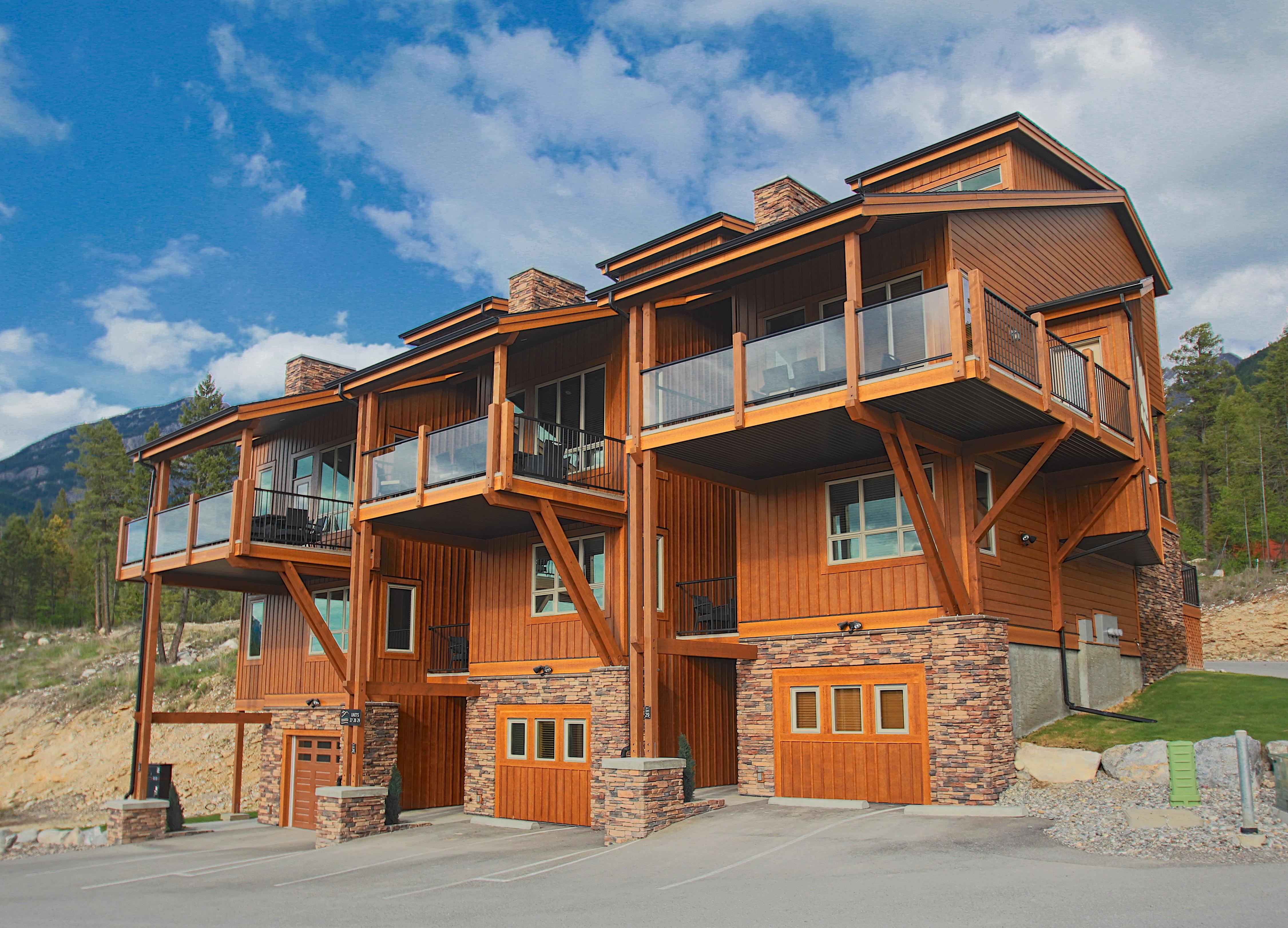 Residences 3 Bedroom Condo: Unit 29