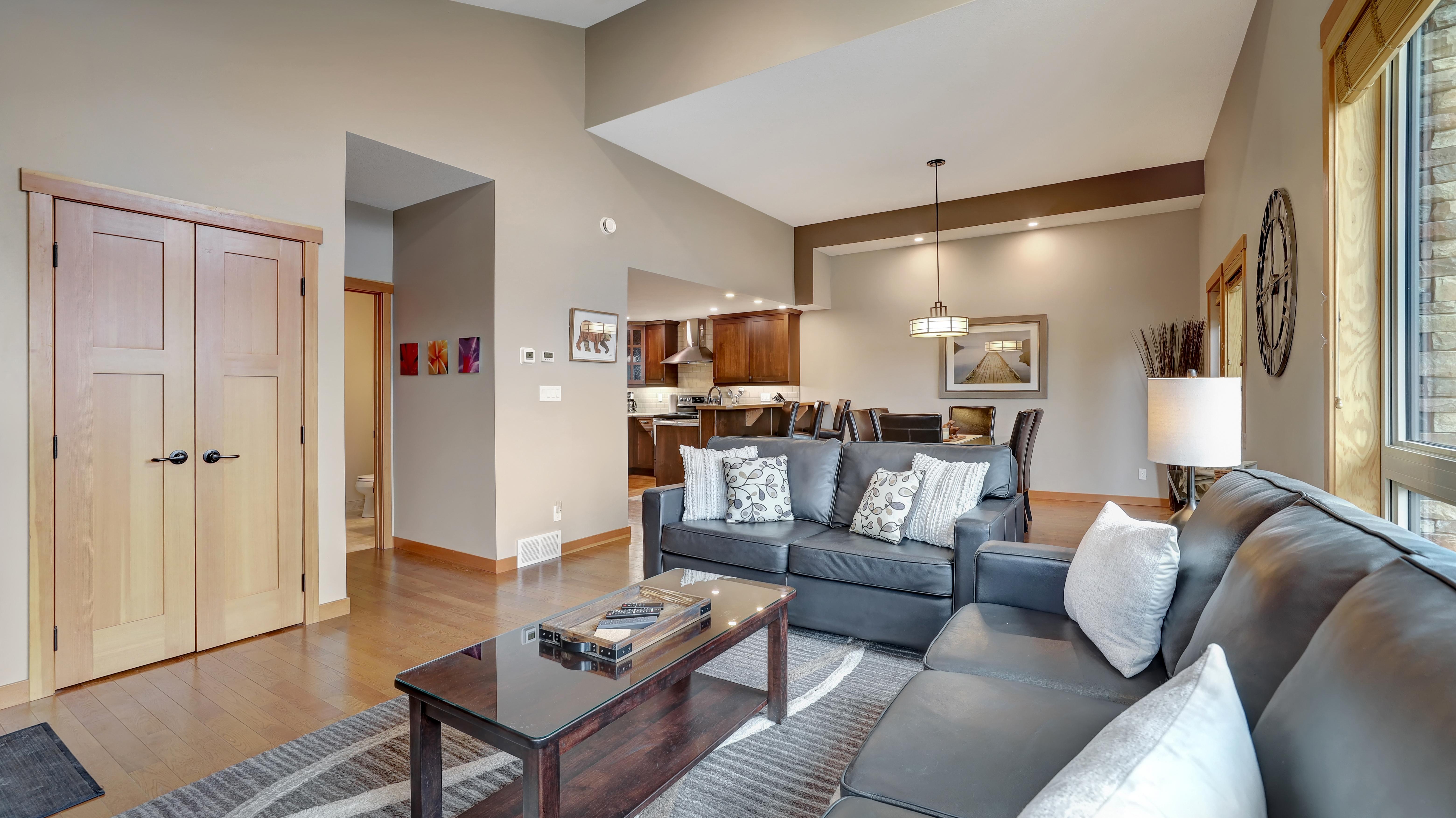 Residences 3 Bedroom Lussier Townhome: Unit 06 3